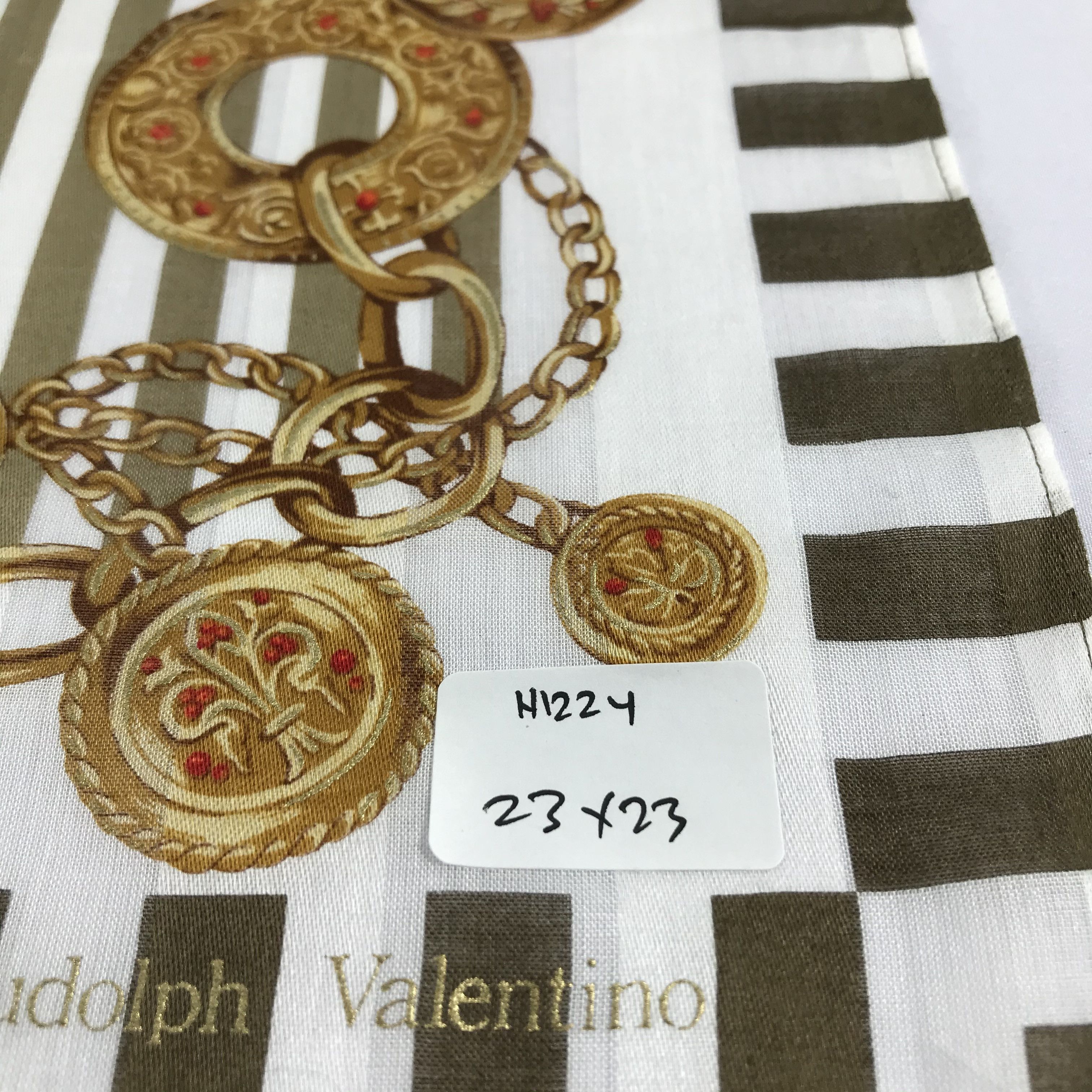 Vintage Rudolph Valentino Handkerchief Neckerchief Bandana H1224 Size ONE SIZE - 4 Thumbnail