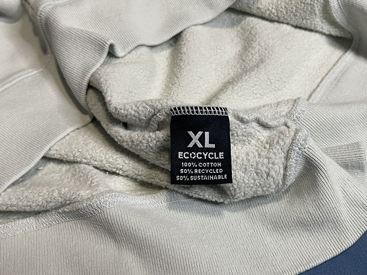 Complex ComplexCon x Girls Don’t Cry Collab Verdy Vick Crewneck Size US XL / EU 56 / 4 - 9 Thumbnail
