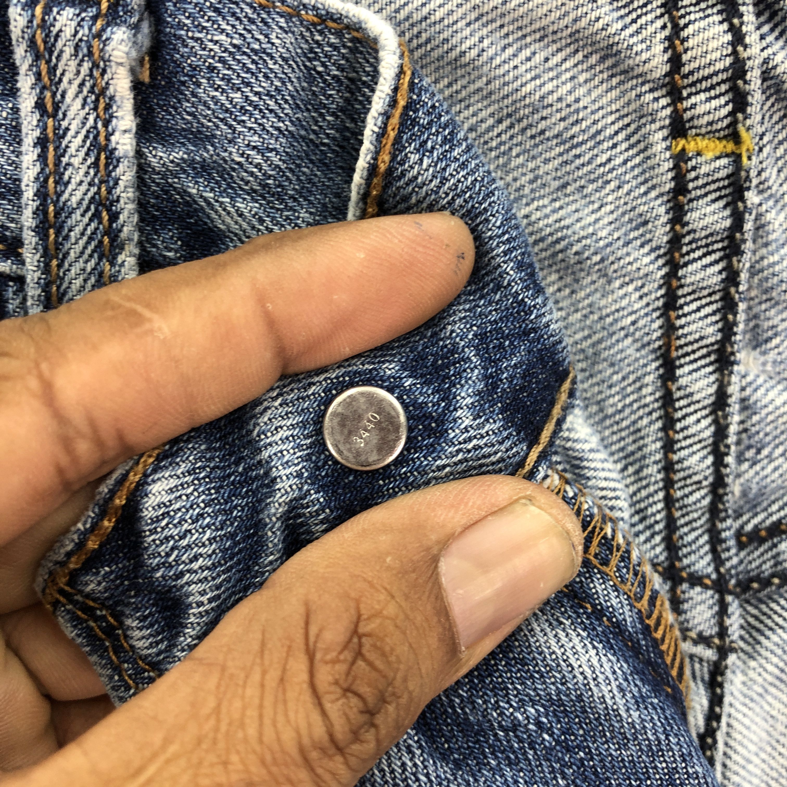 Levi's Vintage Y2K Levis 569 Baggy Jeans Faded Light Wash Denim Size US 32 / EU 48 - 7 Thumbnail