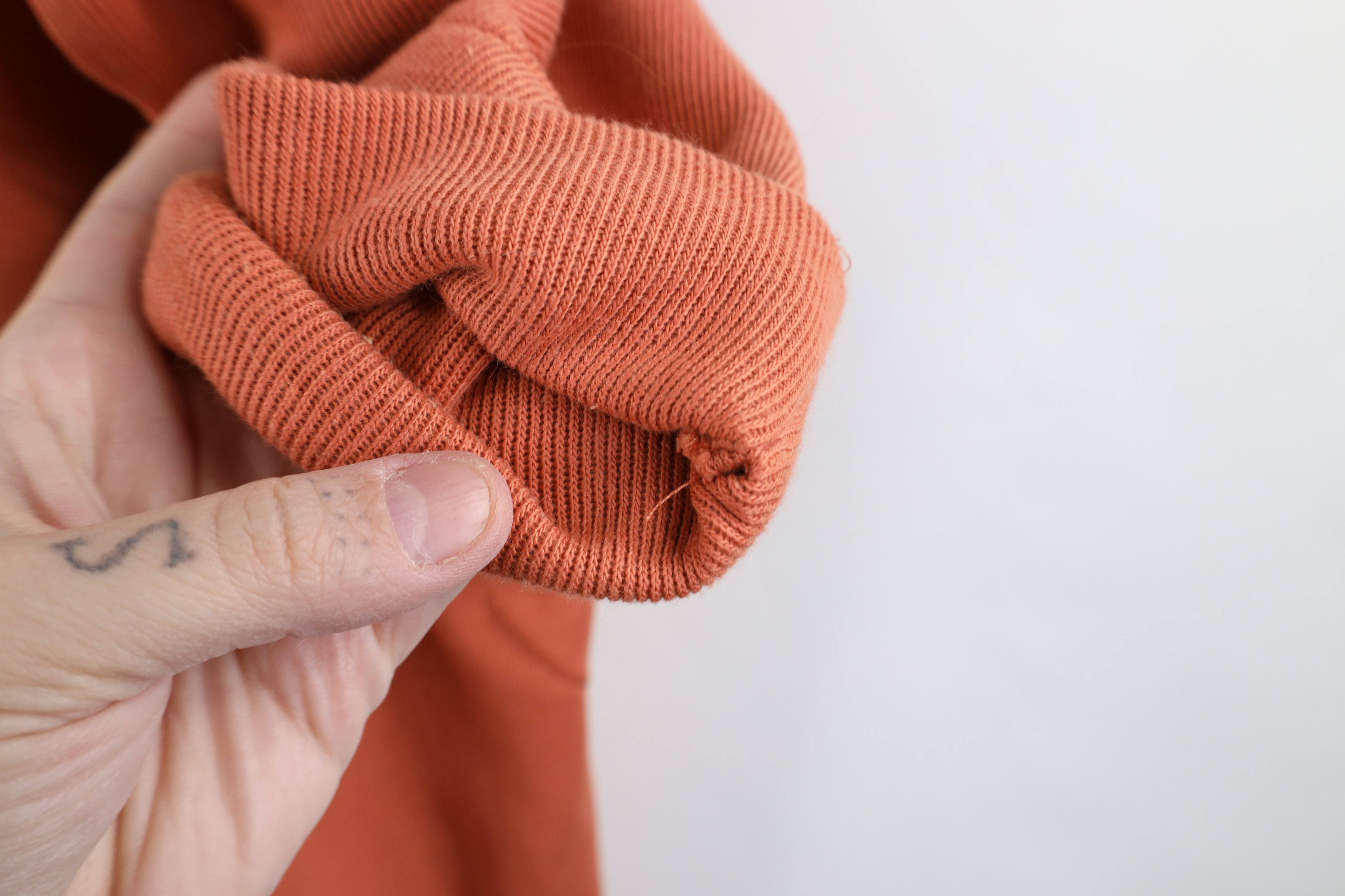 Express × Vintage Vintage 90s Express Thermal Ribbed Knit T-Shirt Pale Orange Size L / US 10 / IT 46 - 6 Thumbnail