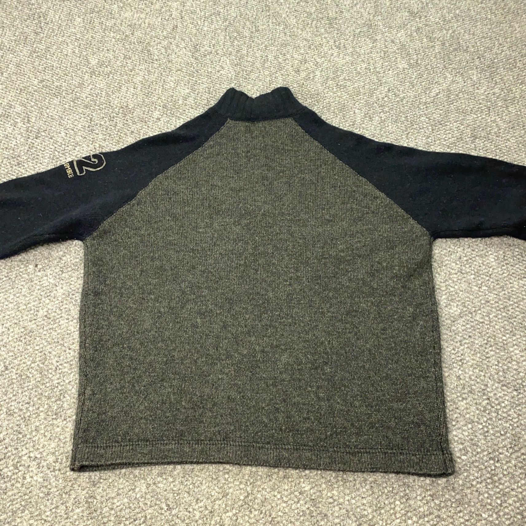 Abercrombie & Fitch VTG Abercrombie & Fitch Sweater Mens Medium Gray 1/4 Zip 90s Wool Blend Mock Neck Pullover Spin: 1892 Knit 90s Vintage Mens Sweater Size US M / EU 48-50 / 2 - 5 Thumbnail