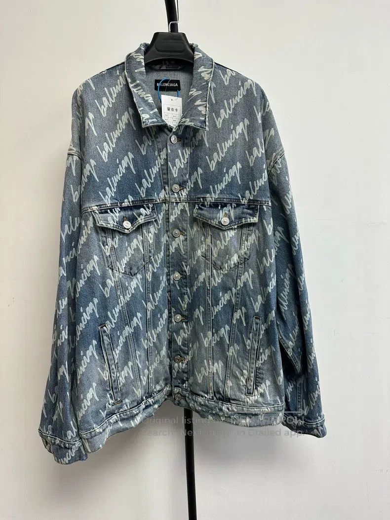 Balenciaga Balenciaga Printed Distressed Denim Jacket Size US M / EU 48-50 / 2 - 1 Thumbnail