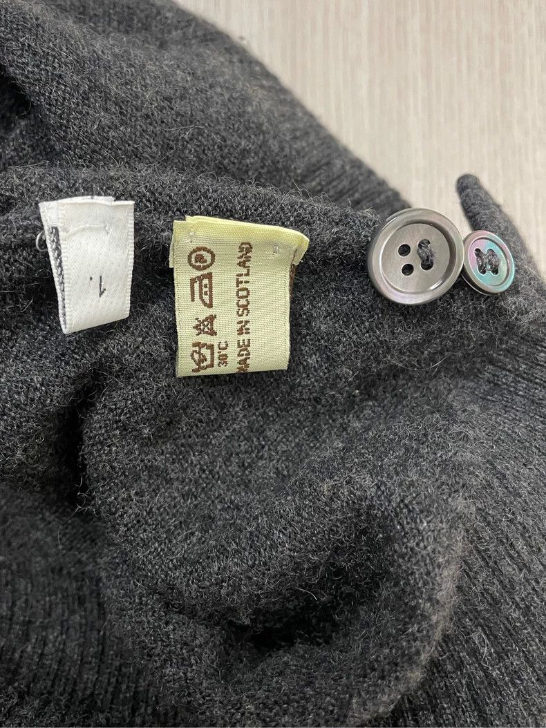 Thom Browne Thom browne Dark gray four-striped pure cashmere cardigan s Size US S / EU 44-46 / 1 - 6 Thumbnail