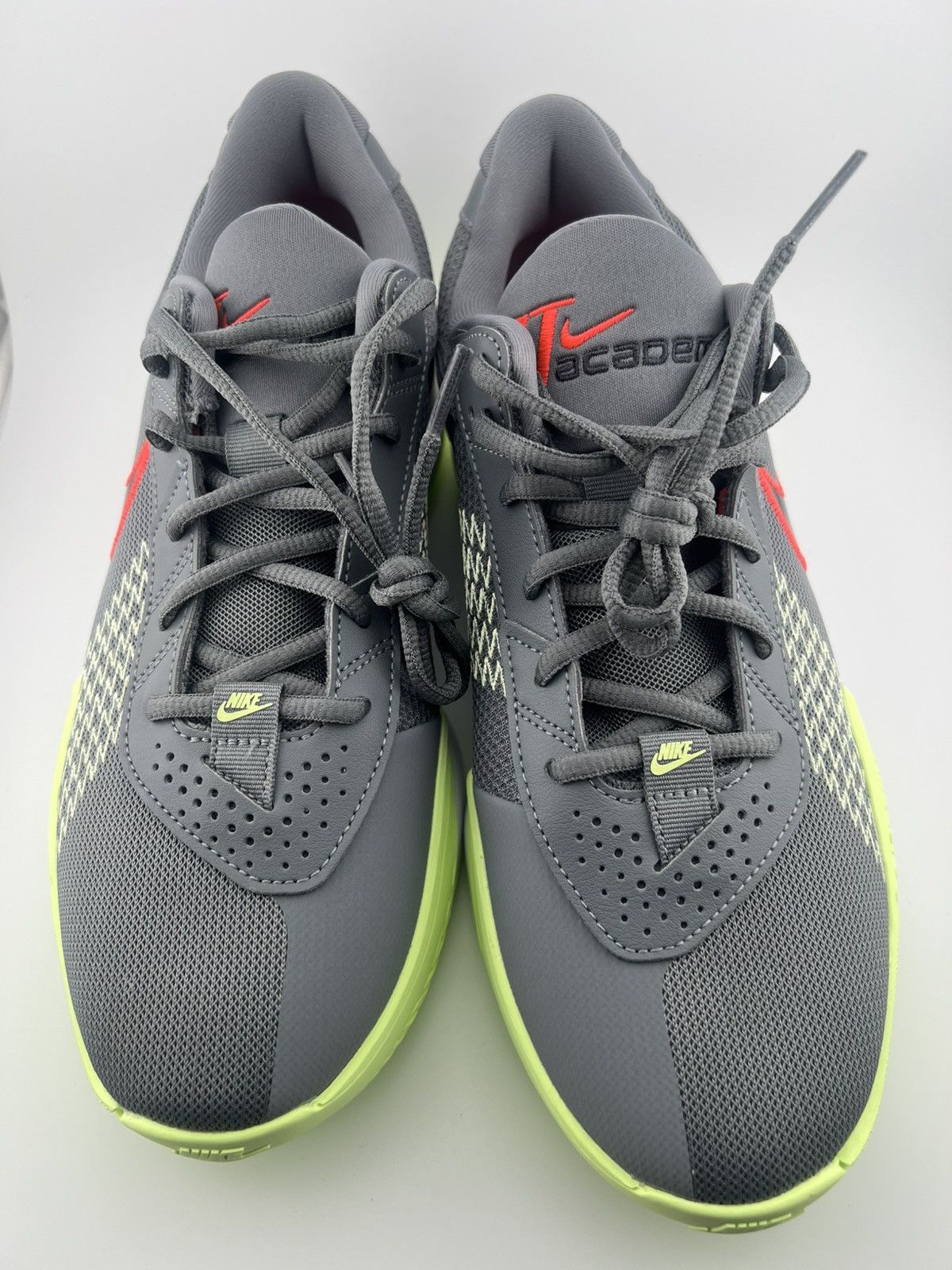 Nike Nike Size US 10.5 / EU 43-44 - 2 Thumbnail