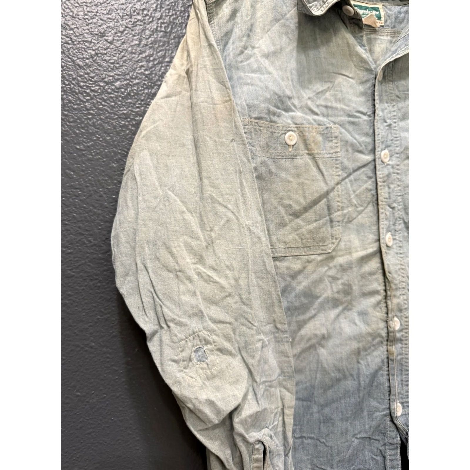 Vintage VINTAGE 40’s Homesteader Chambray Shirt Sanforized Cotton Sz M Mens Medium 30in 19in Pit to Pit Size US M / EU 48-50 / 2 - 4 Thumbnail