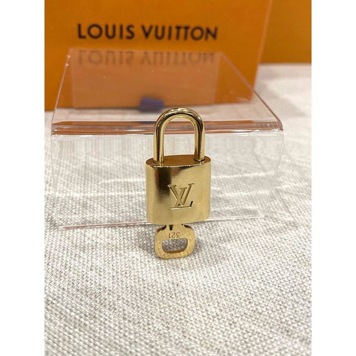 Louis Vuitton Louis Vuitton Lock and Key Set 321 Gold Brass Grailed