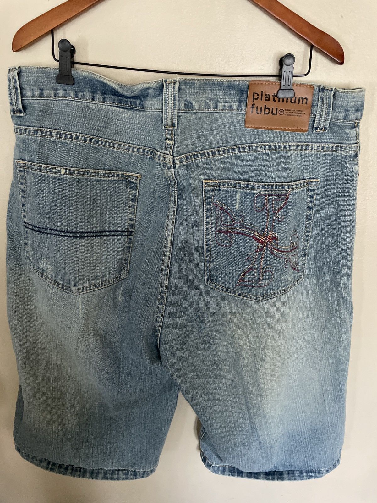 Fubu × Southpole Crazy FUBU Platinum Y2K Wide Leg Baggy Jorts Denim Shorts 40 Size US 40 / EU 56 - 6 Thumbnail