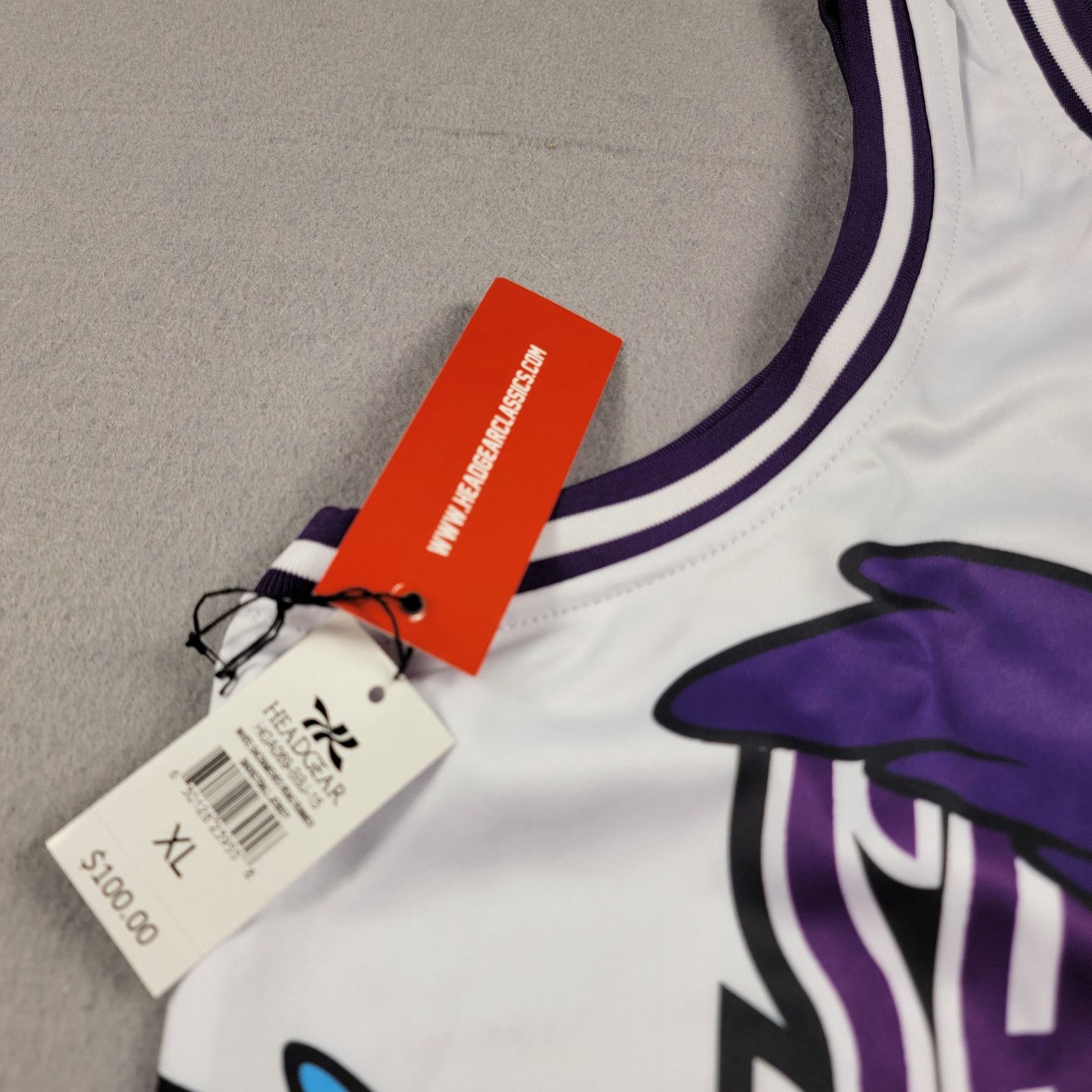 Other Sacramento Kings Road Runner Jersey - HGC - Sz XL (933) Size US XL / EU 56 / 4 - 4 Thumbnail