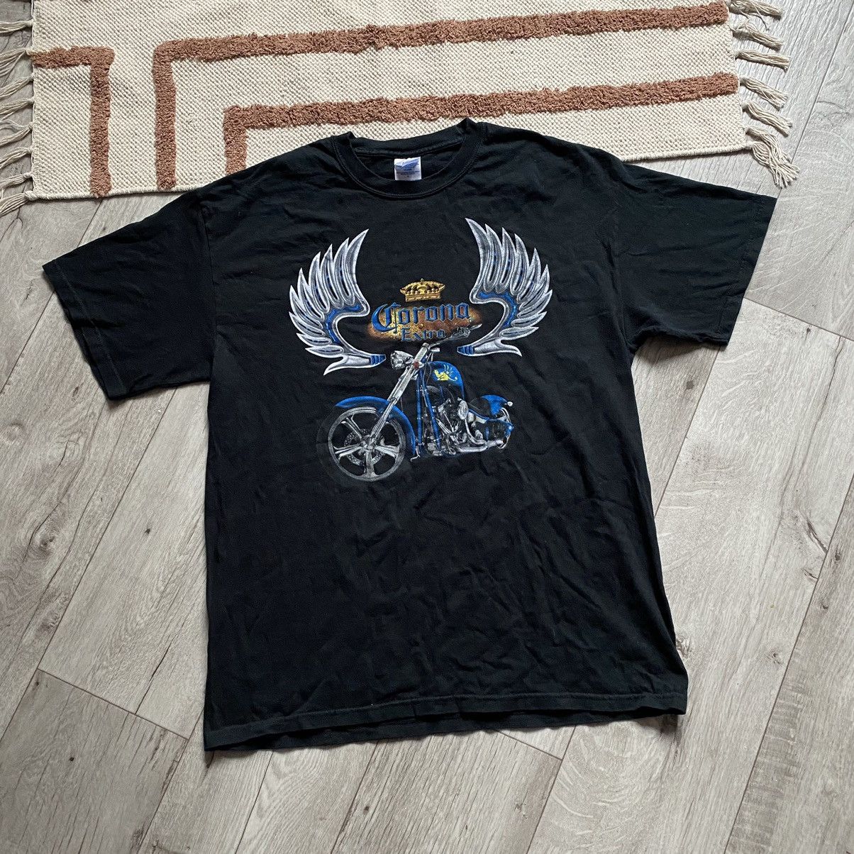 Vintage VINTAGE CORONA EXTRA BEER BIKE PRINT T SHIRT Size US L / EU 52-54 / 3 - 1 Thumbnail