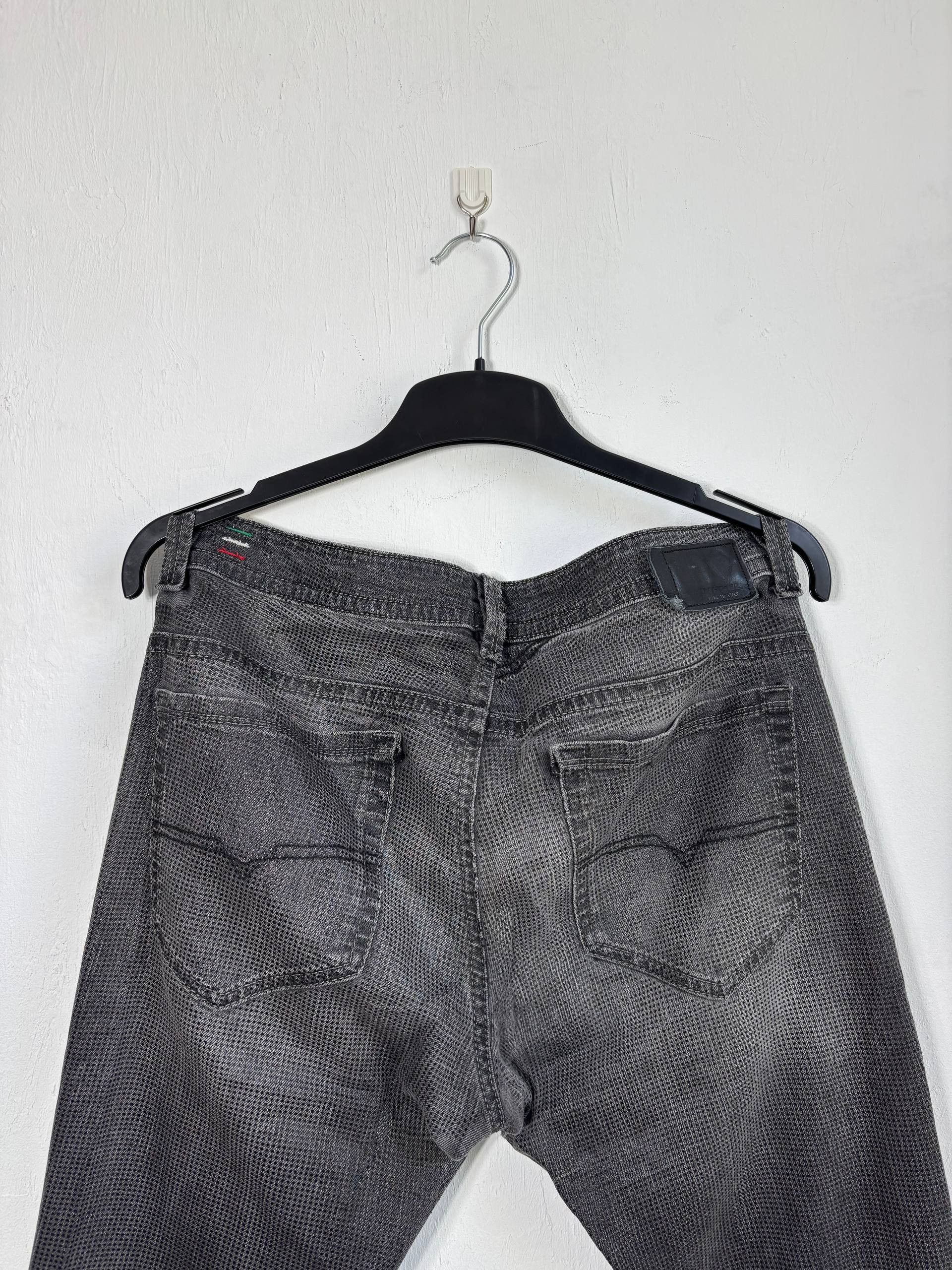 Diesel Diesel Thavar Slim-Skinny Glitter Denim Jeans W32 L32 Mens Size US 32 / EU 48 - 5 Thumbnail