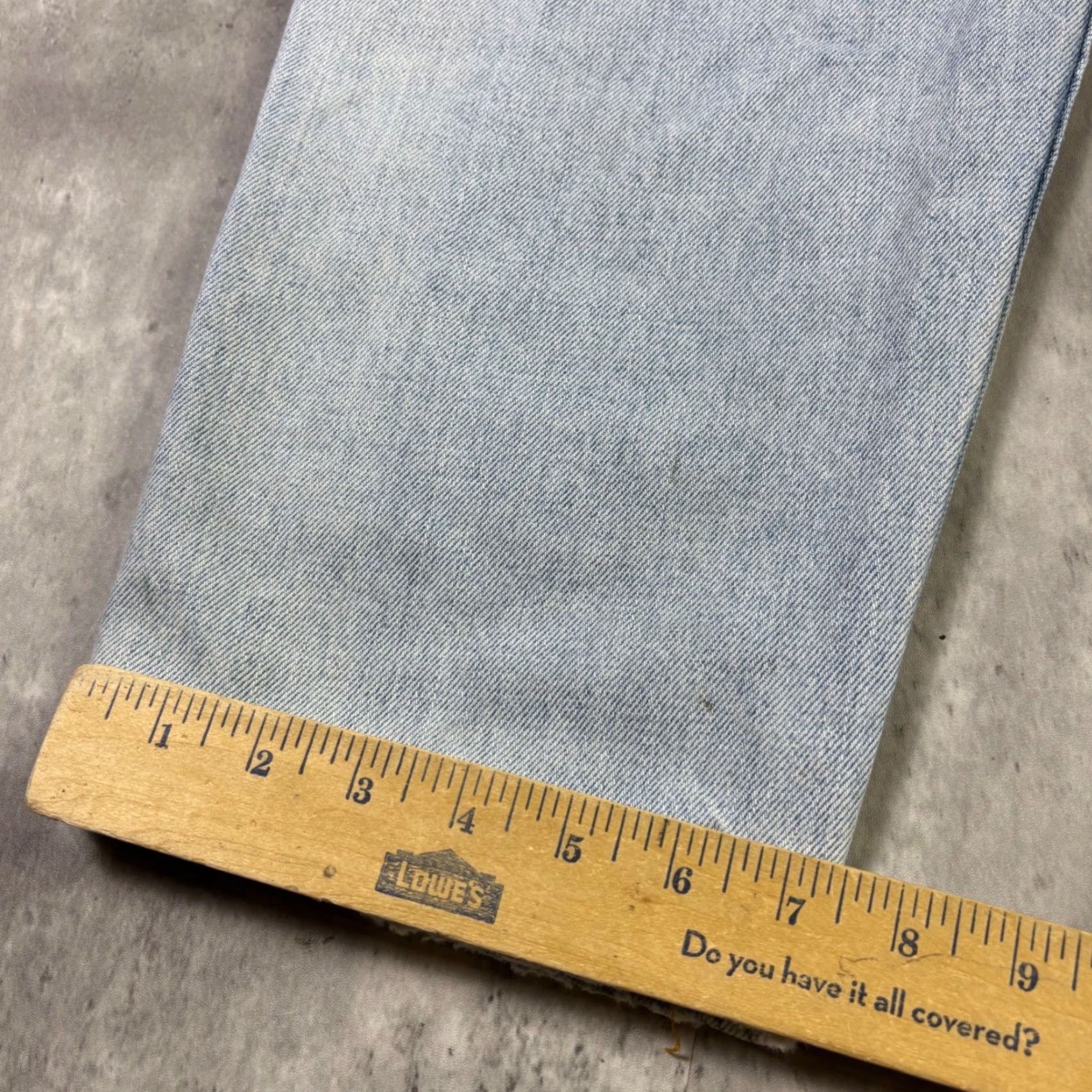 Levi's VINTAGE Levi's 550 Jeans Mens 34x34 Distressed 90s Light Wash Denim 5-Pocket Relaxed Mid Rise INSEAM 34 Shirt? Size US 34 / EU 50 - 4 Thumbnail