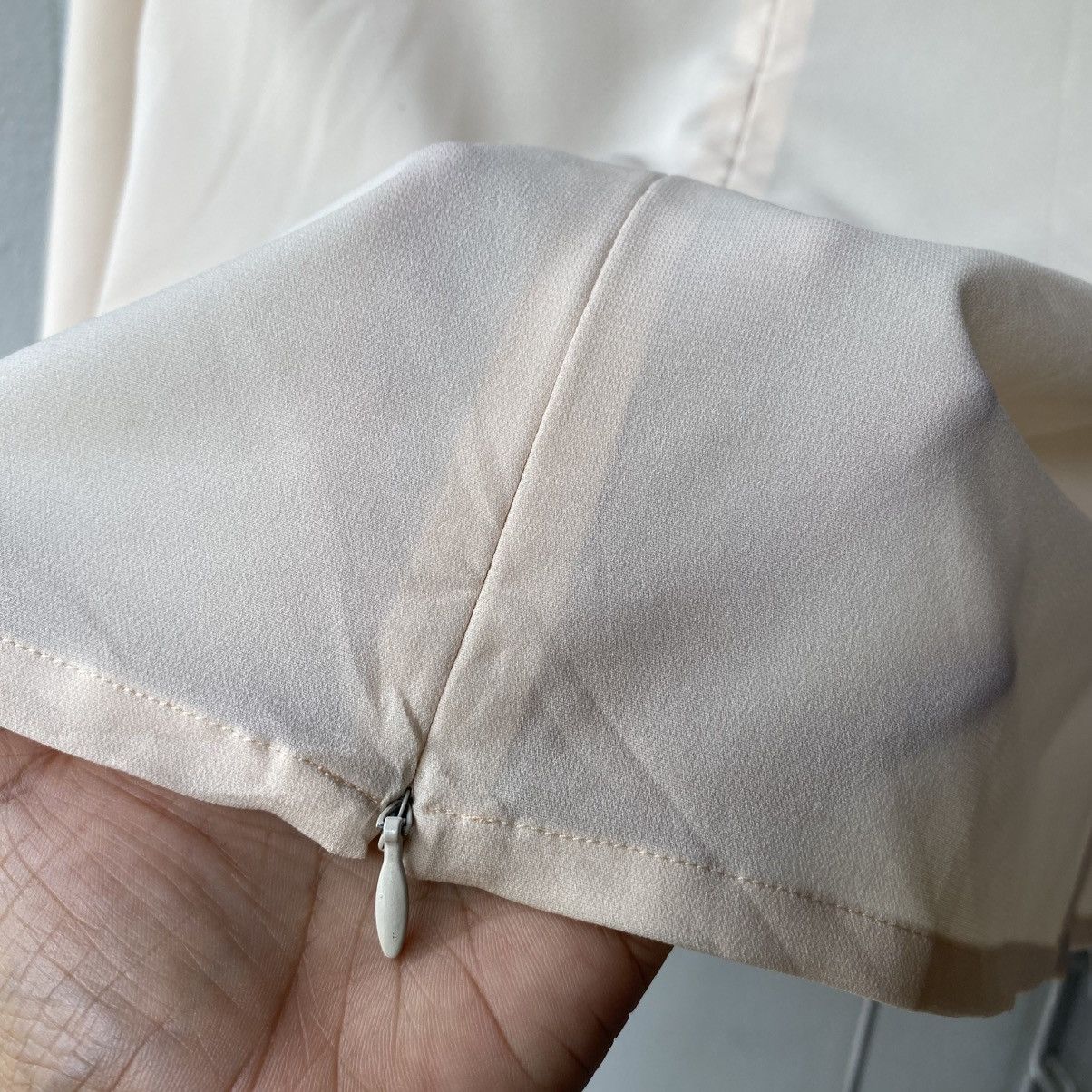 Givenchy Givenchy Soft Yellow Luxe Blouse Size XS / US 0-2 / IT 36-38 - 9 Thumbnail