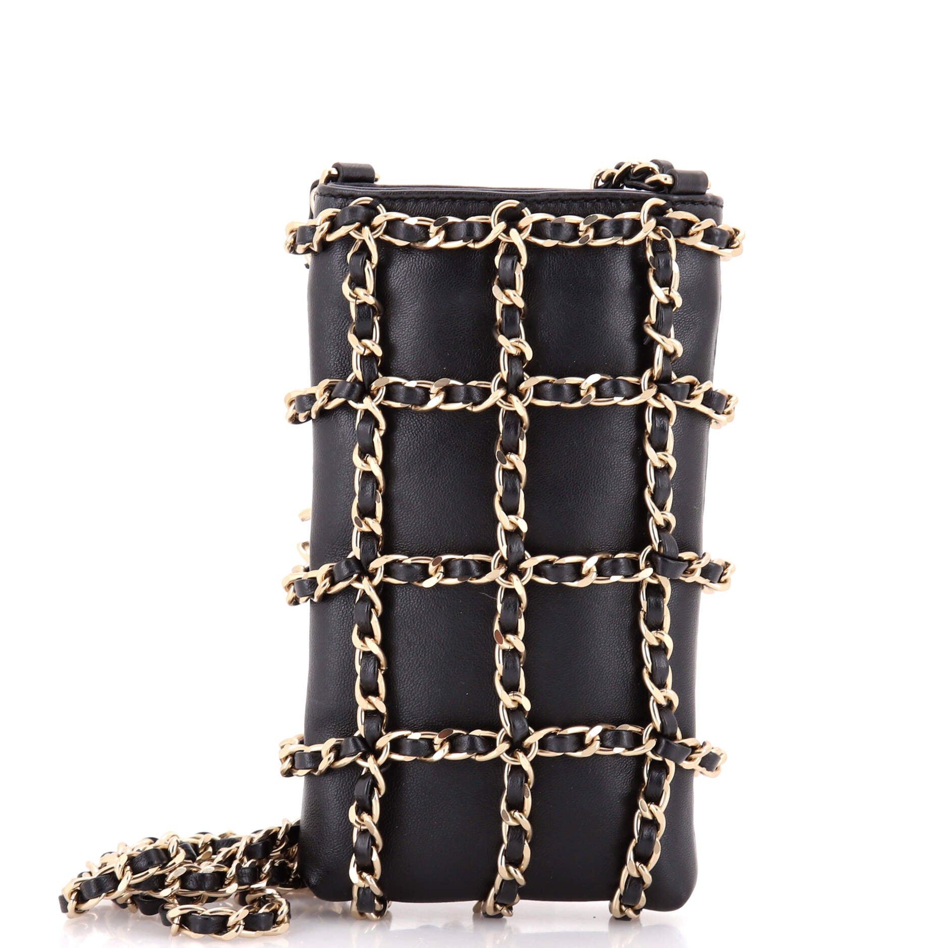 Chanel Tech Me Out Clutch With Chain Size ONE SIZE - 1 Thumbnail