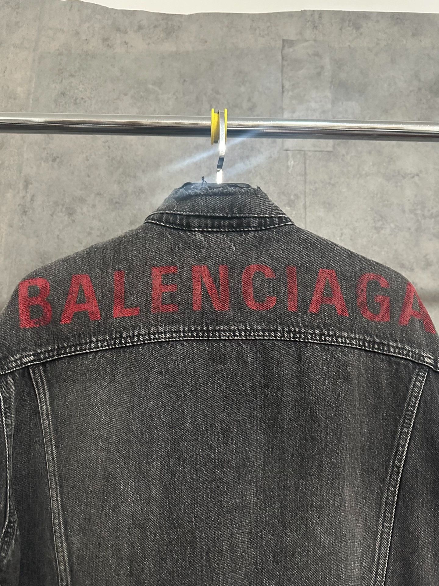 Balenciaga Balenciaga Distressed Washed Black Denim Jacket Size US M / EU 48-50 / 2 - 2 Thumbnail