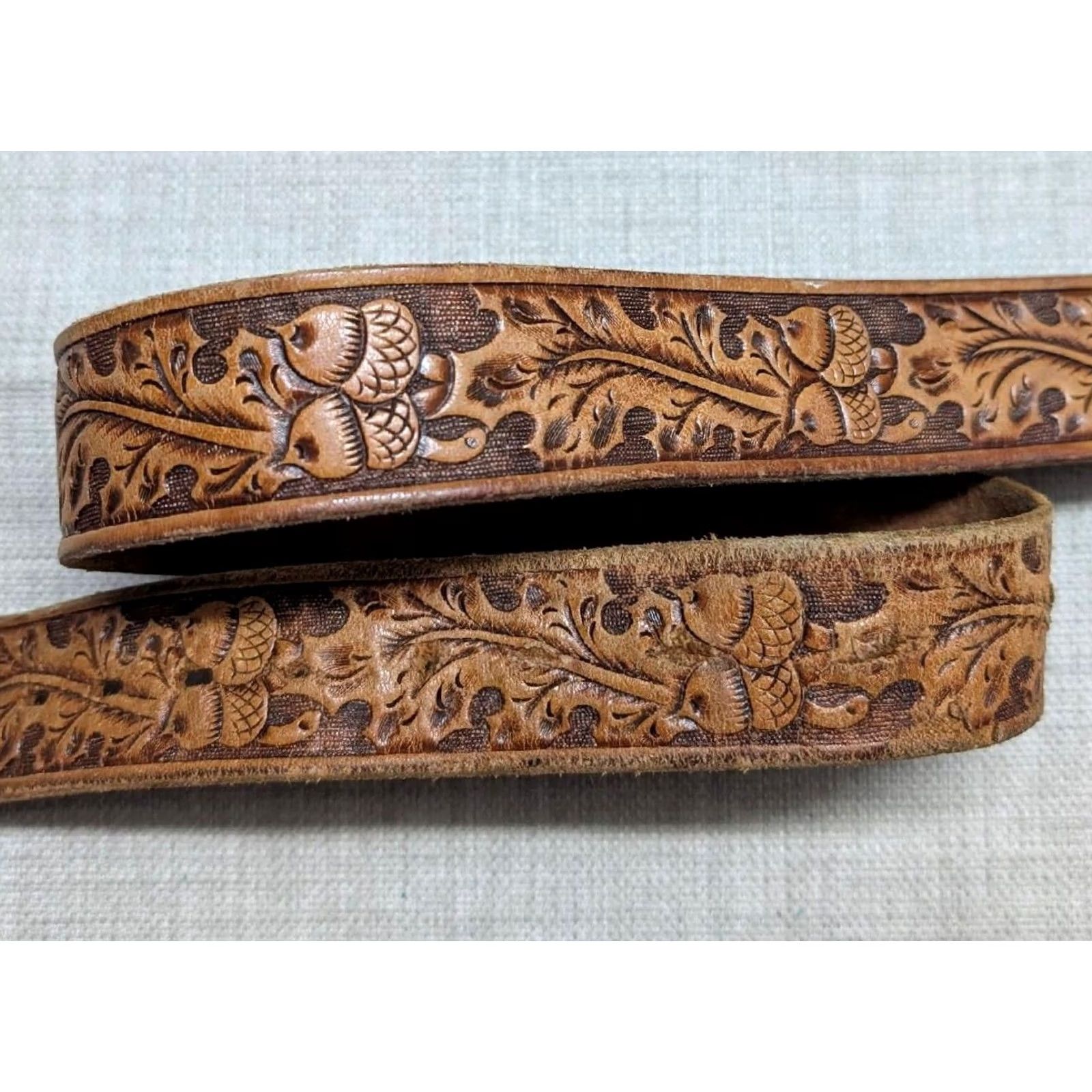 Vintage VINTAGE handcrafted browntooled COWHIDE leather WESTERN belt 38 Regular Men Buckle acorns Size 38 - 4 Thumbnail