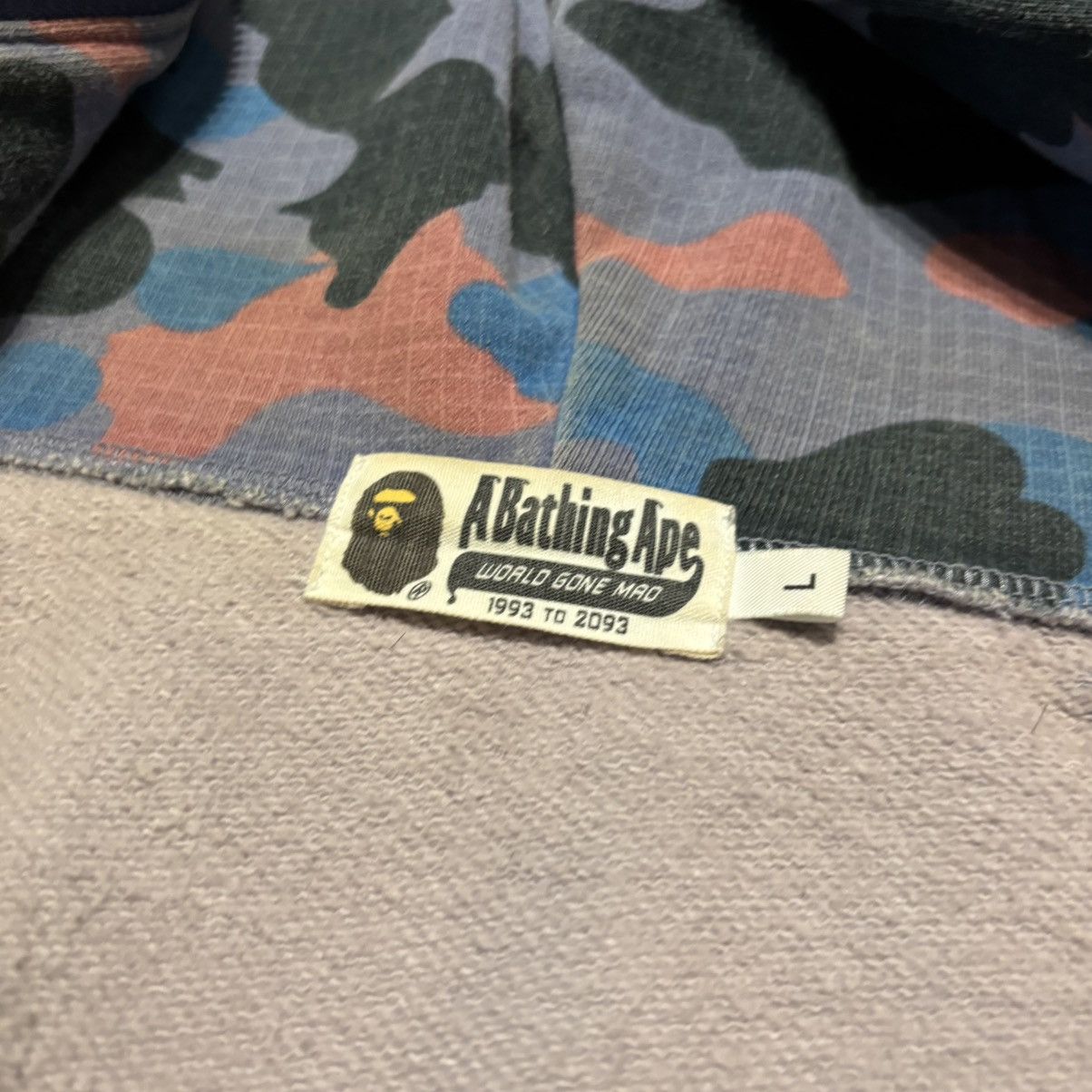 Bape Bape Grid Camo Shark Full-Zip Size US L / EU 52-54 / 3 - 8 Thumbnail