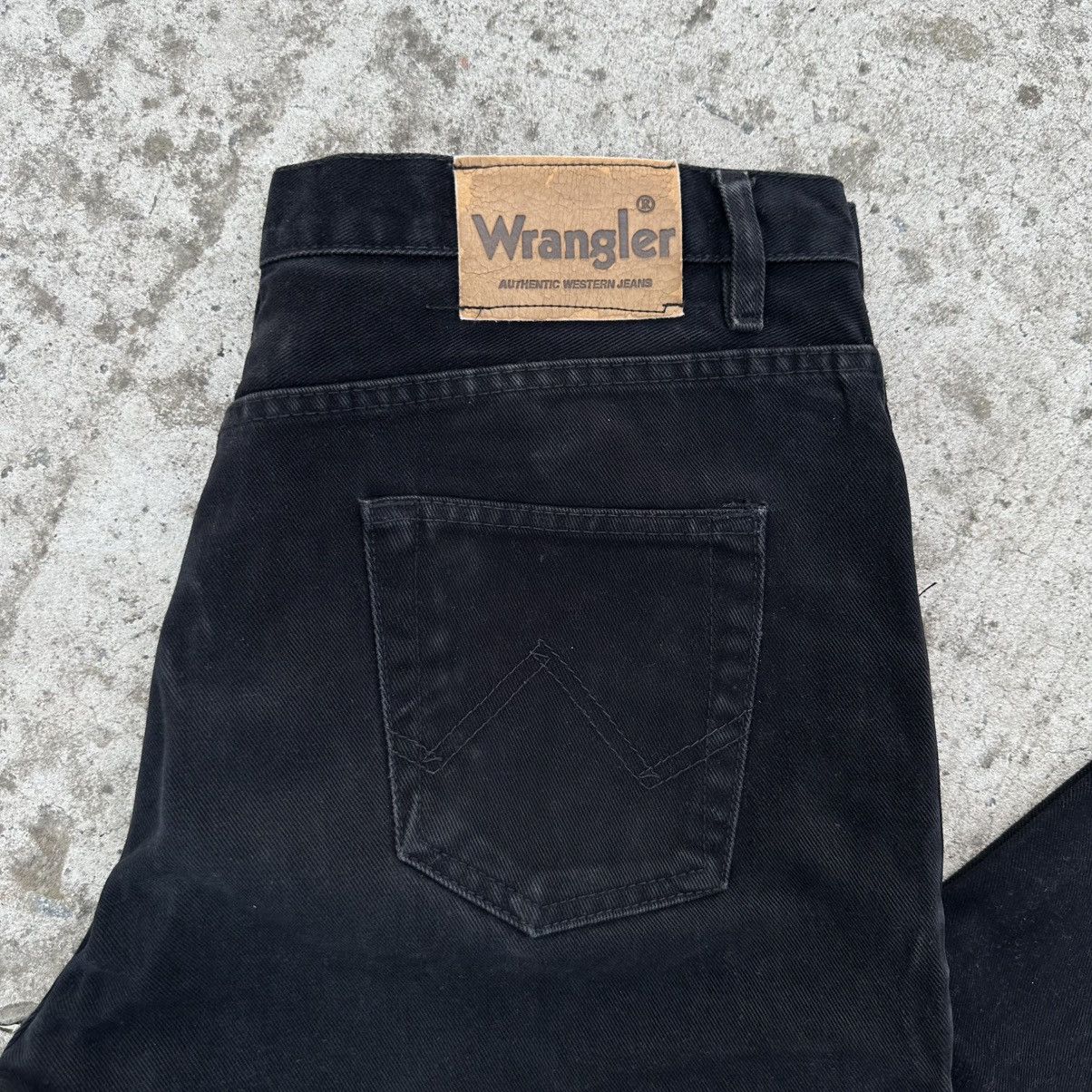 Wrangler Vintage Western Style Wrangler Jeans Size 33 Y2K 00s Baggy Size US 33 - 10 Thumbnail