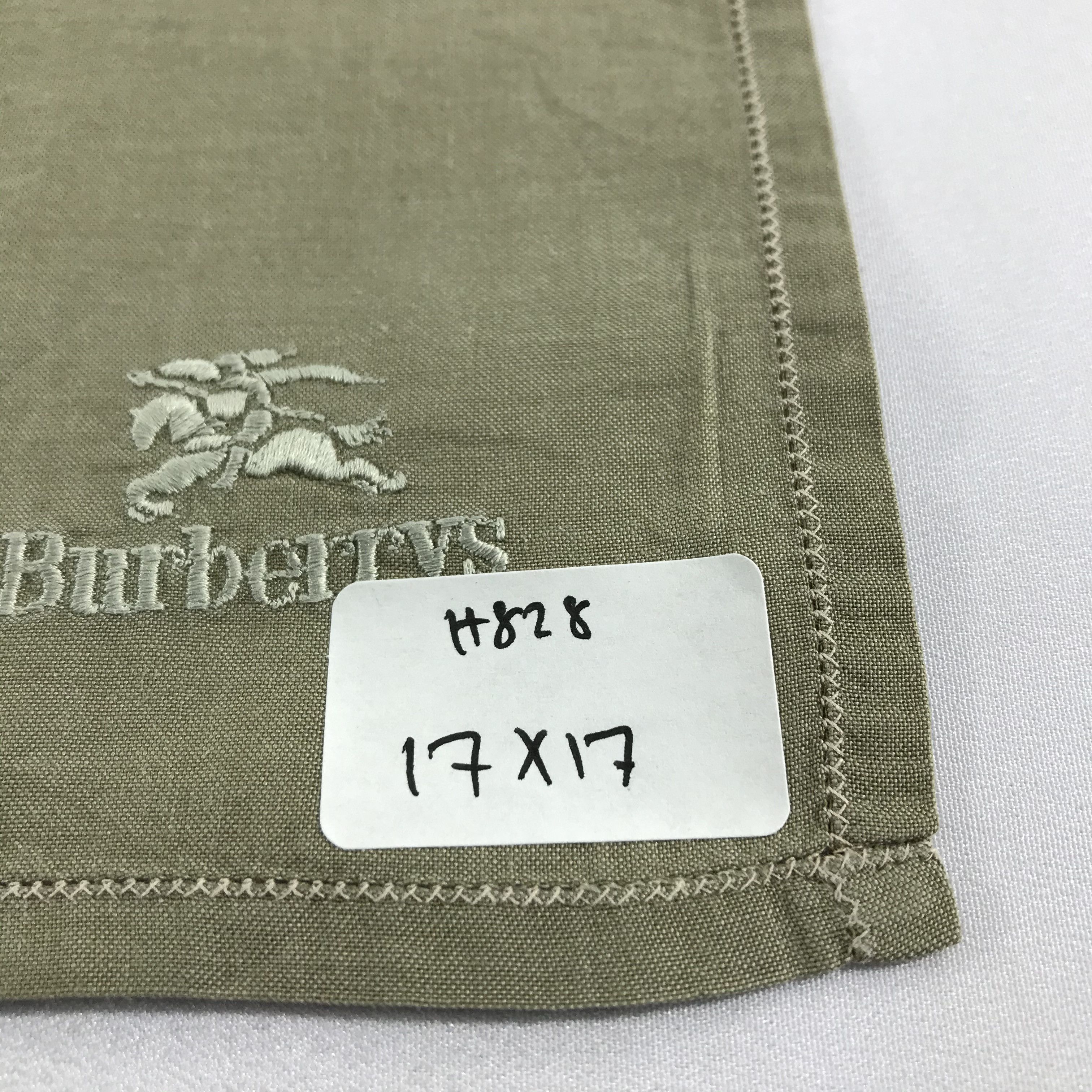 Burberry Burberrys Handkerchief Neckerchief Bandana H828 Size ONE SIZE - 5 Thumbnail