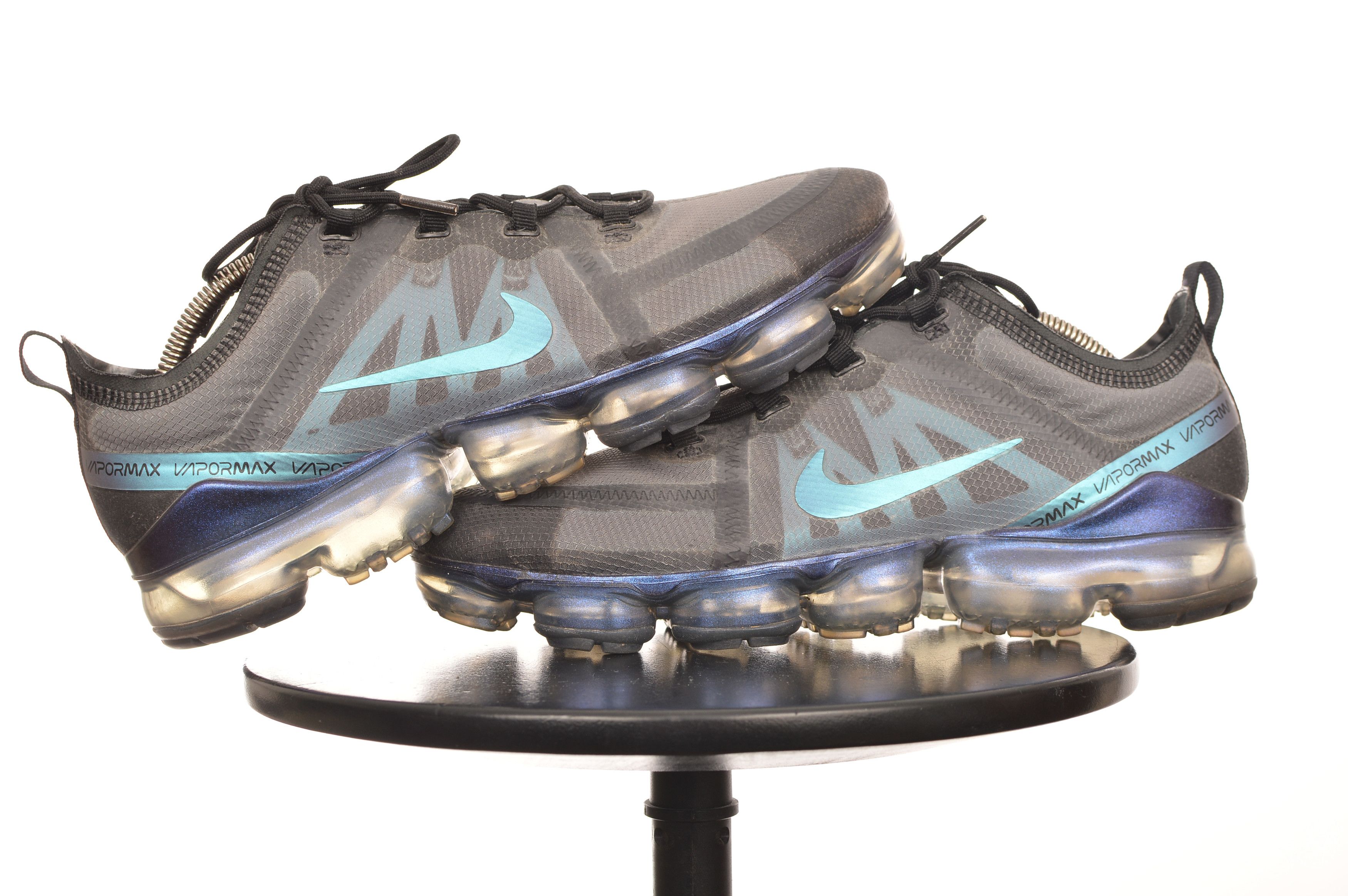 Nike Nike Air VaporMax 2019 Throwback Future Sneakers Size US 10 / EU 43 - 4 Thumbnail