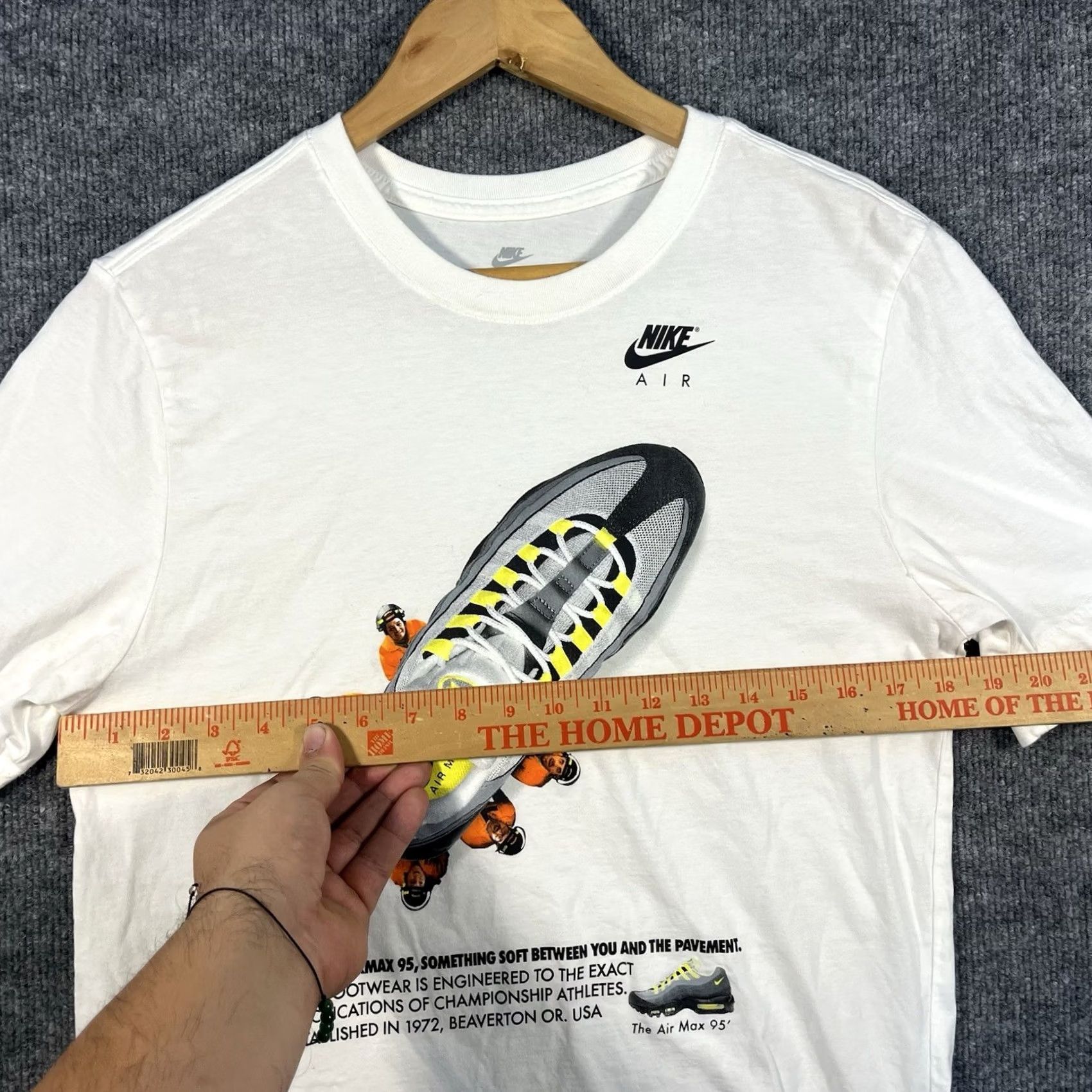 Nike VINTAGE Nike Air Max Shirt Mens S White Nike Air Max 95 Check Sports Running Shoes Swoosh Shirt Mens White Nike Air Max Check Sports Shirt S 95 - Size US S / EU 44-46 / 1 - 4 Thumbnail
