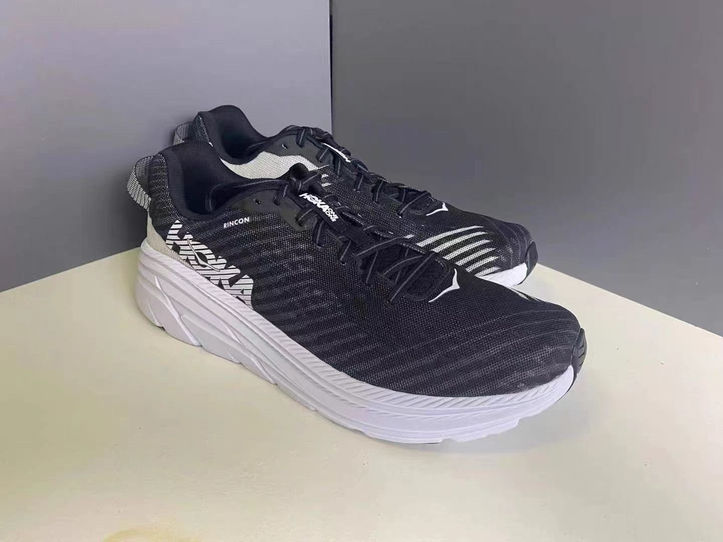 Hoka HOKA ONE ONE Performance Running Shoes K15 Size US 13 / EU 46 - 3 Thumbnail