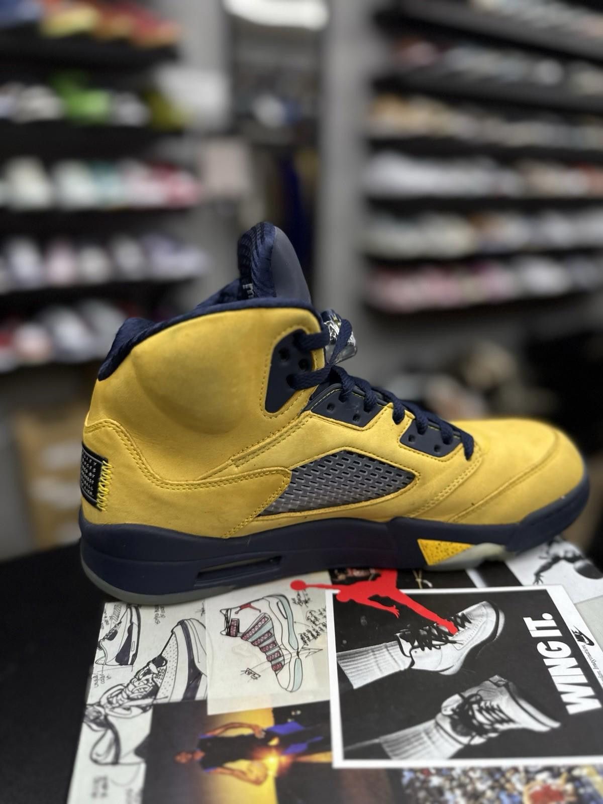 Jordan Brand Size 11 - Air Jordan 5 Retro SP Michigan Yellow Blue Suede Size US 11 / EU 44 - 4 Thumbnail
