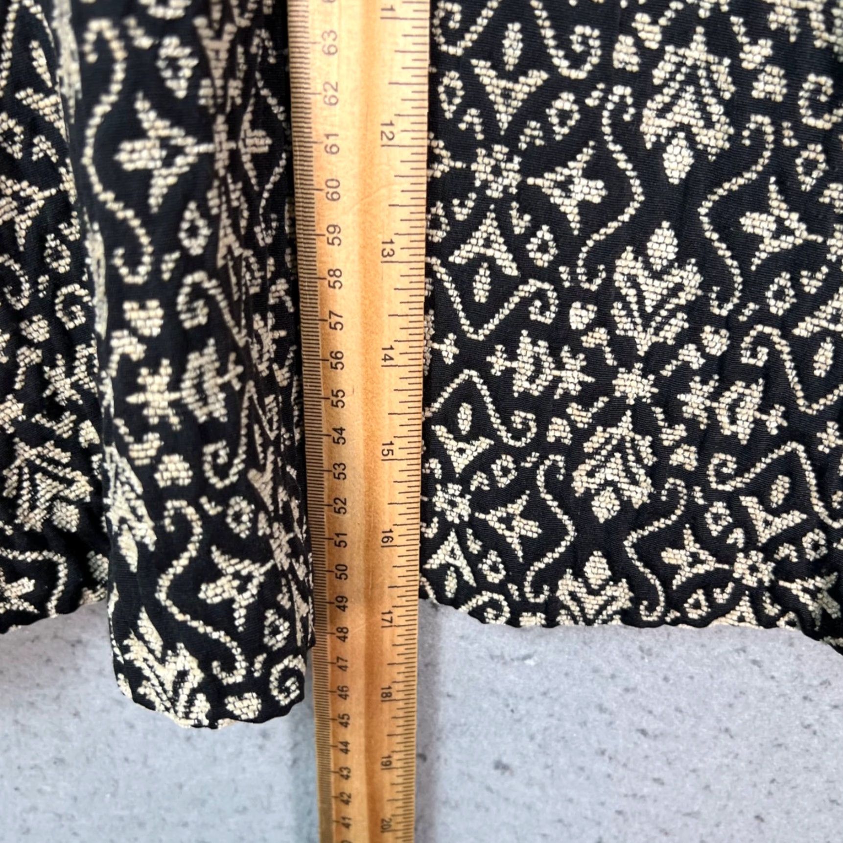 Free People Free People Skirt Womens Size 6 Black Cream Tapestry Textured Mini Geometric Print Size 28" / US 6 / IT 42 - 6 Thumbnail