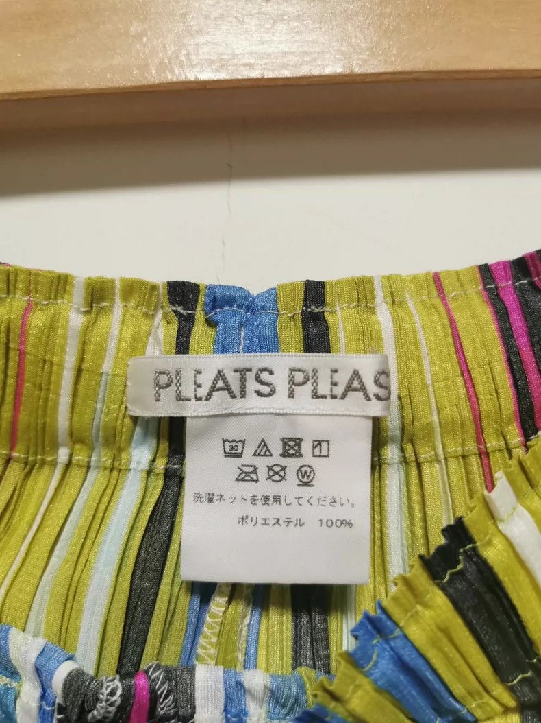 Issey Miyake Issey Miyake size:2 Colorful striped pleated wide-leg pant Size 23" - 4 Thumbnail