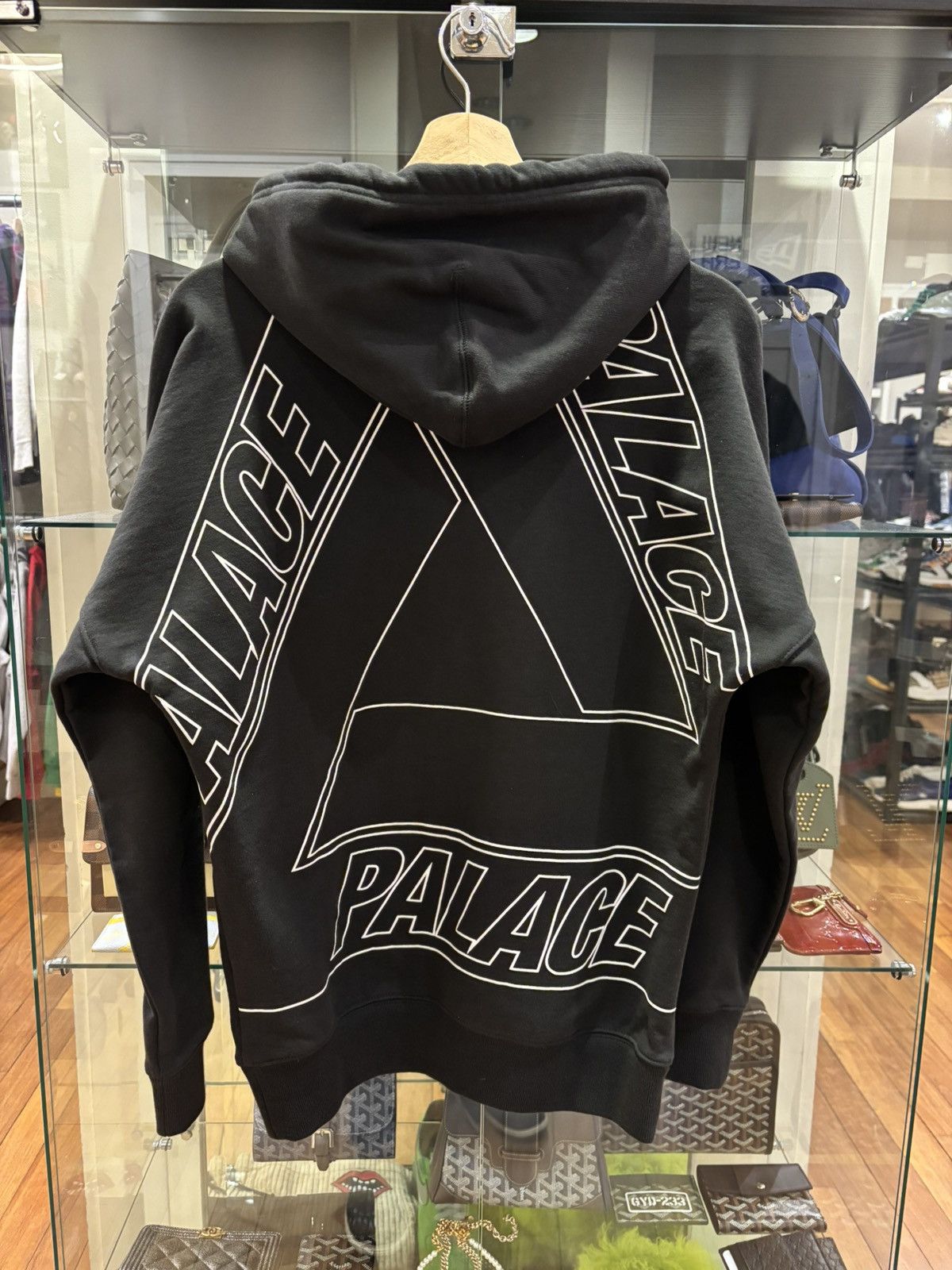Palace Palace Jumbo Tri Ferg Drop Shoulder Hoodue Size US S / EU 44-46 / 1 - 2 Thumbnail