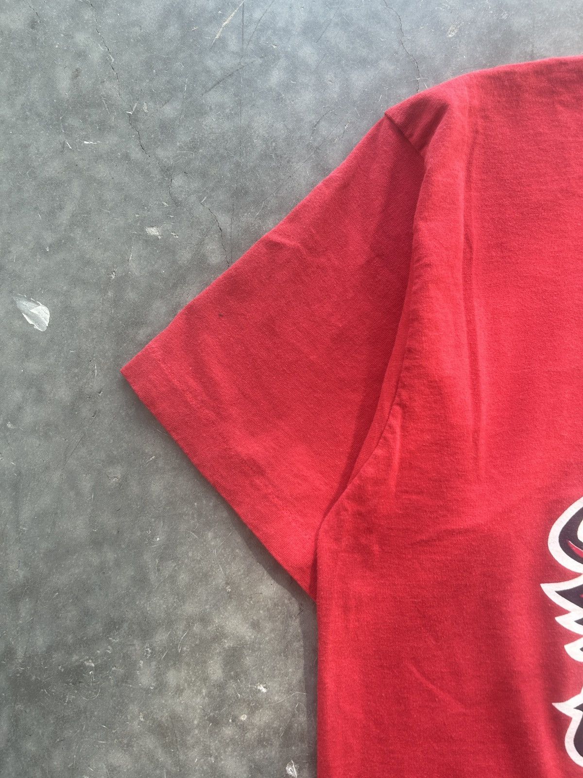 Fruit Of The Loom × Vintage Vintage 90s Iowa State Cyclones Graphic Tee Size US L / EU 52-54 / 3 - 5 Thumbnail