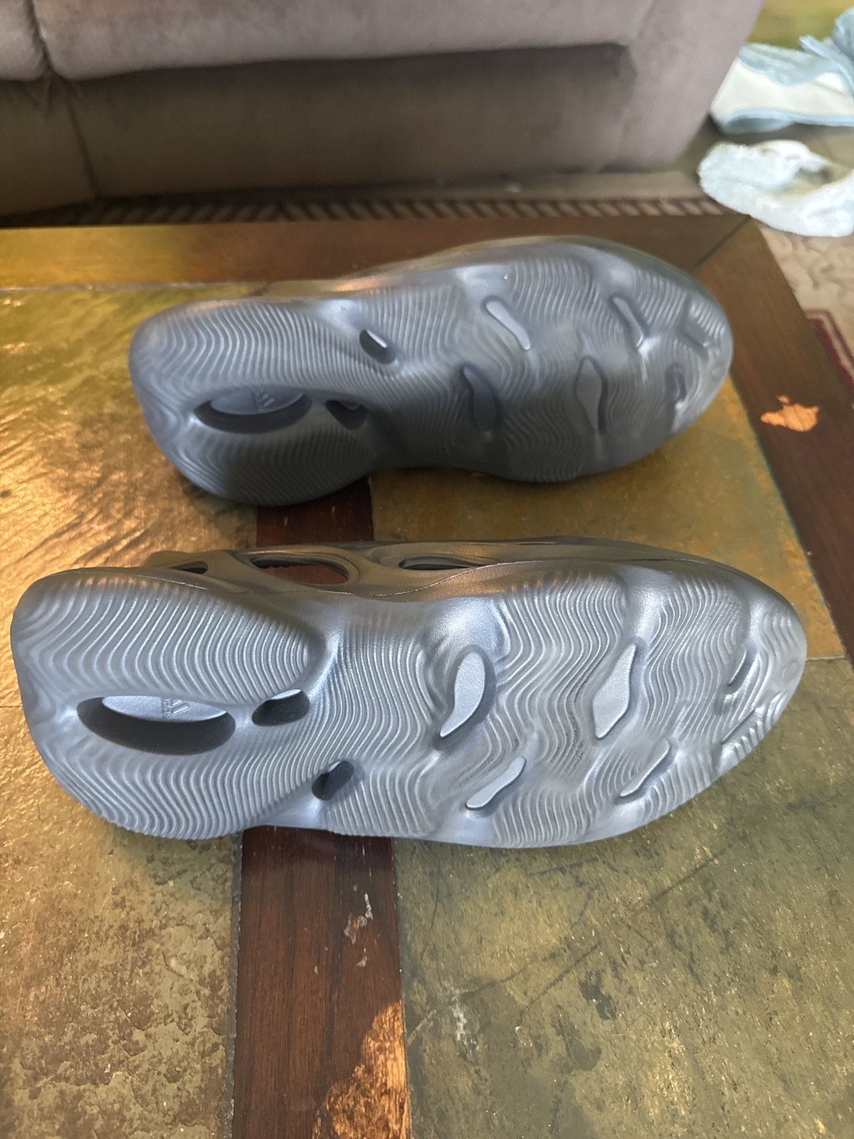 Adidas × Kanye West × Yeezy Yeezy Foam RNNR Onyx Size US 12 / EU 45 - 6 Thumbnail