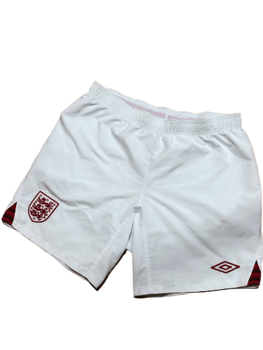 Umbro Vintage Umbro ENGLAND Y2K Logo Shorts Size M Size US 32 / EU 48 - 1 Thumbnail