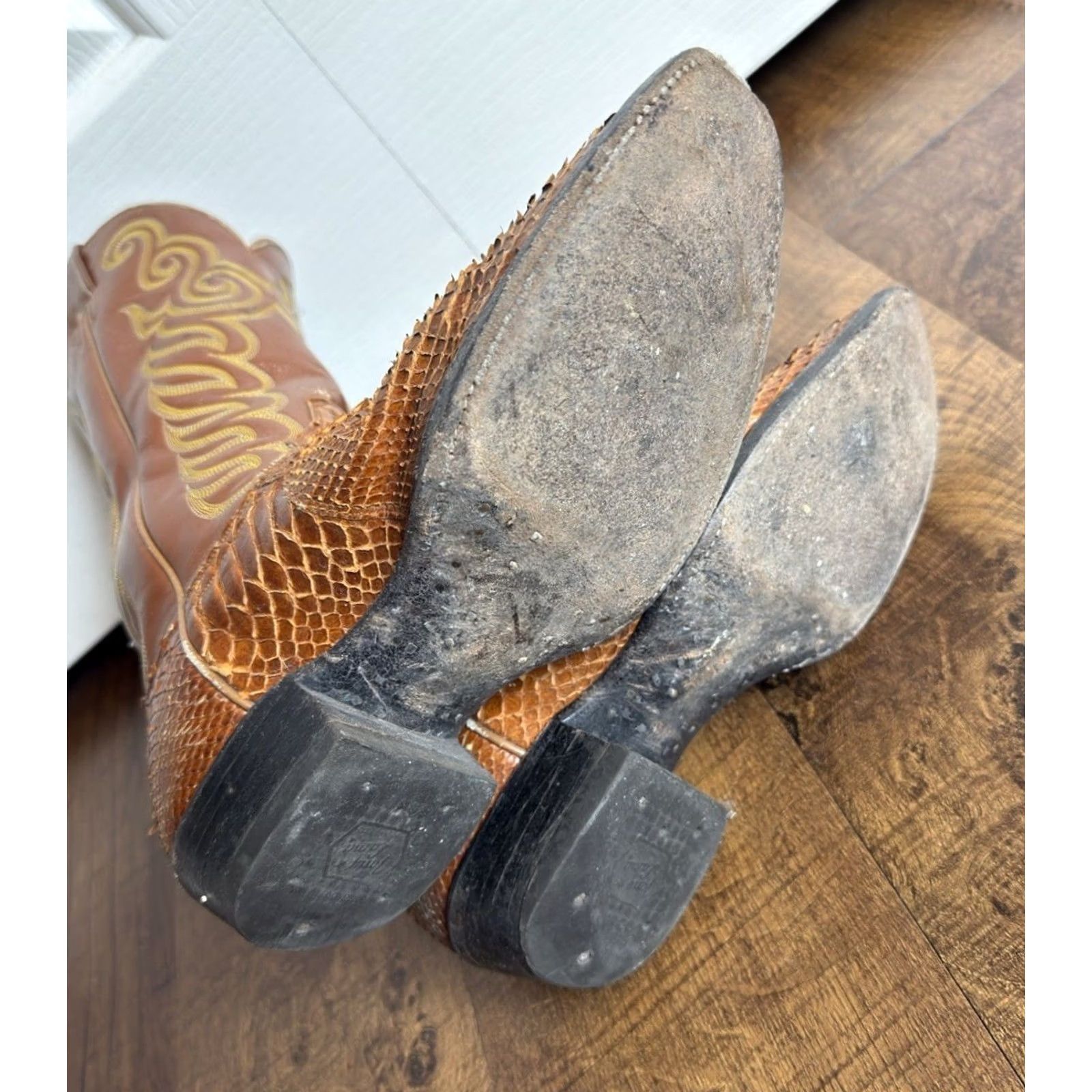 Tony Lama VINTAGE Tony Lama 8113 Exotic Python Brown Label Men's Size 8.5D Cowboy Boots - READ Size US 9 / EU 42 - 6 Thumbnail