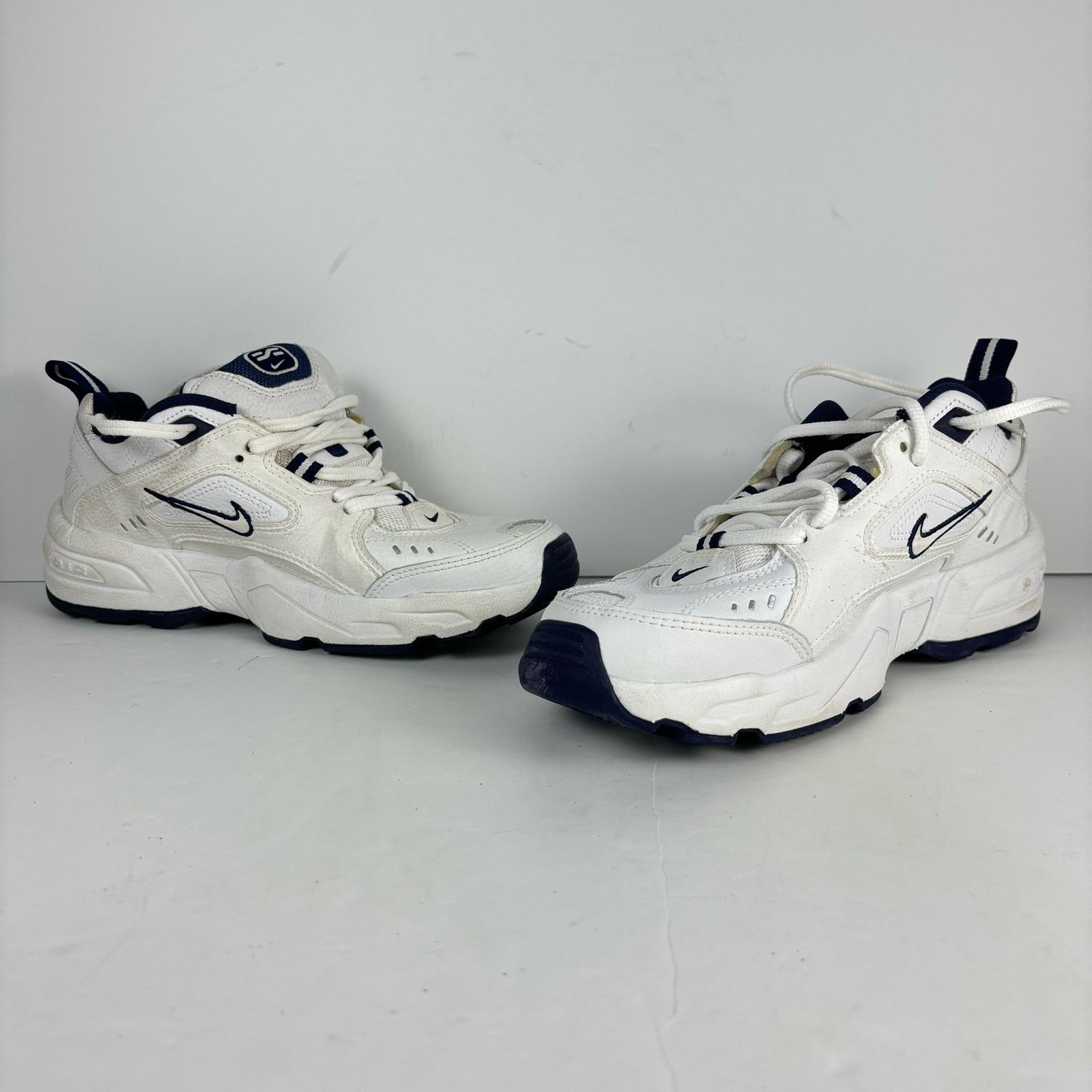 Nike VTG OG Nike Air Monarch 2002 Y2K retro sneakers mens size 8 Size US 8 / EU 41 - 3 Thumbnail