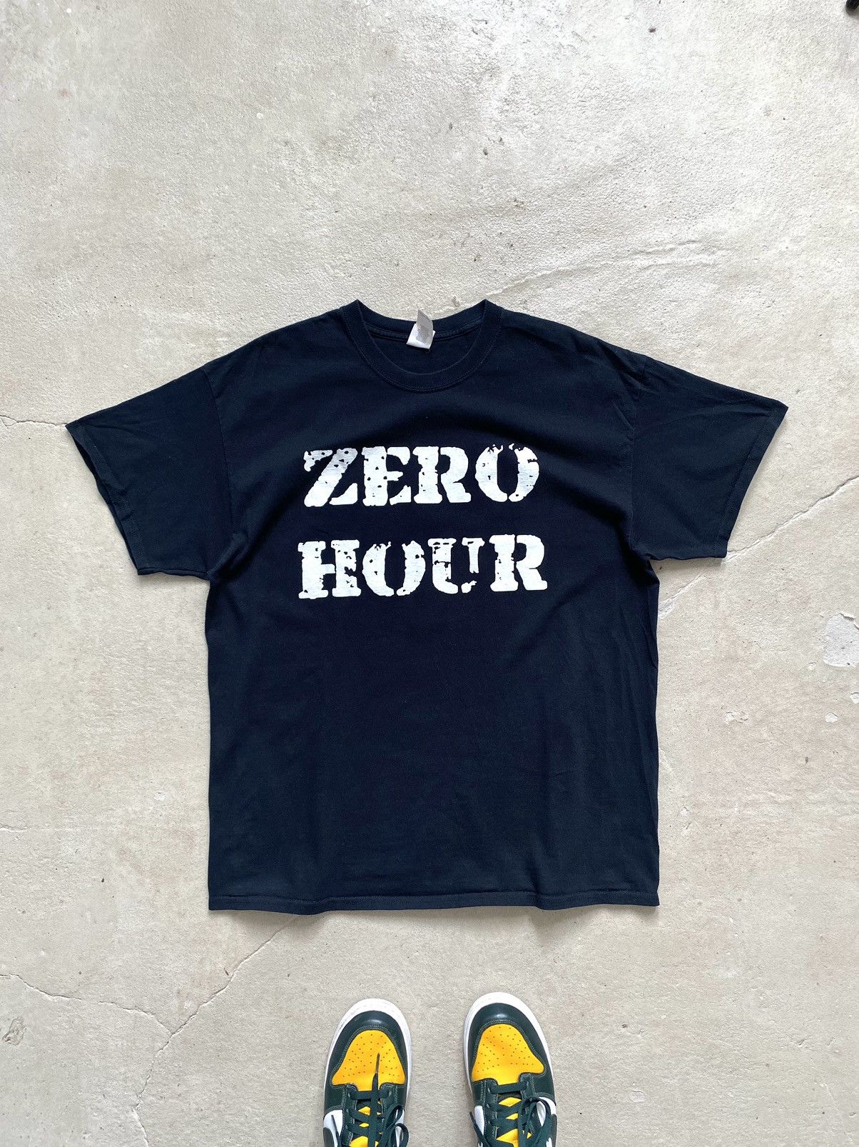 Vintage Vintage Zero Skateboards T Shirt Print Tee Hook-ups Size US XL / EU 56 / 4 - 1 Thumbnail