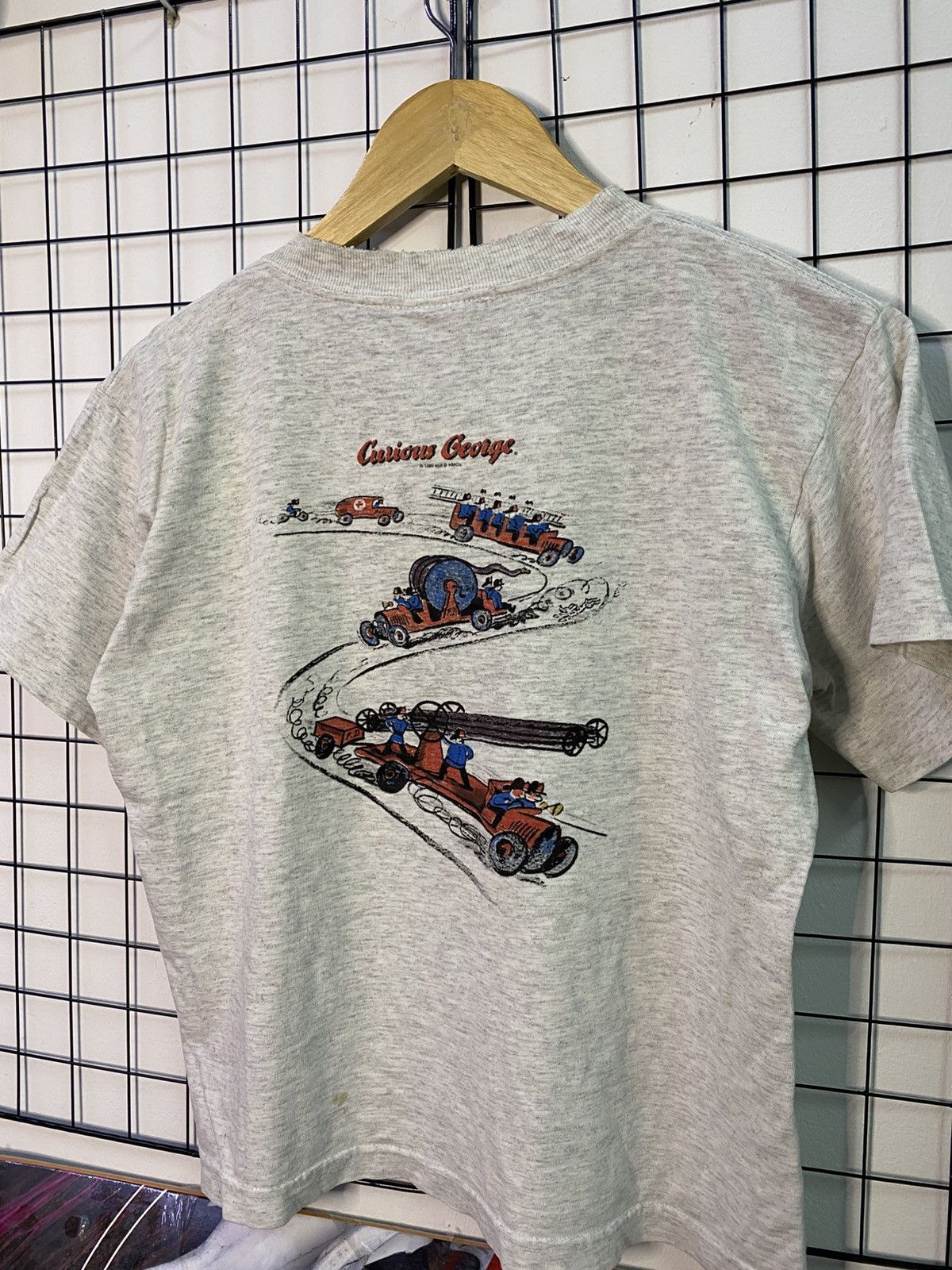 Vintage Vintage 1995 Curious George Ether Tshirt Size US S / EU 44-46 / 1 - 5 Thumbnail
