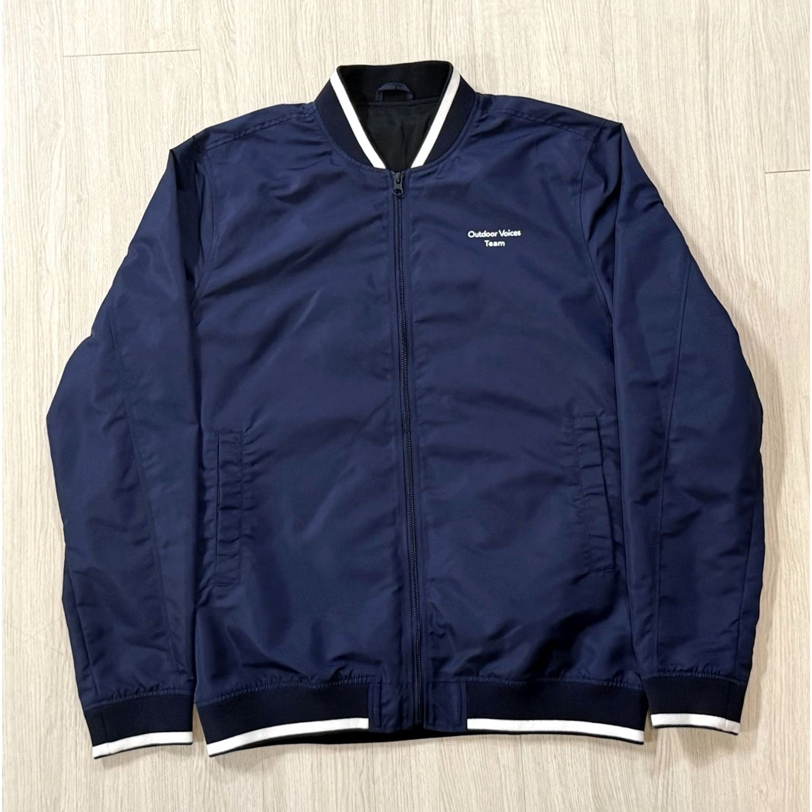 Outdoor Voices Outdoor Voices Bomber Jacket Medium Mens Blue Nylon Softshell Zip Pockets Lined Vintage No Size US M / EU 48-50 / 2 - 2 Thumbnail