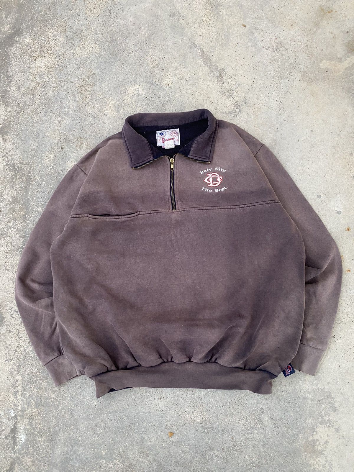 🔥Truely Sun Faded DCFD Sportwear Half Zipper🔥