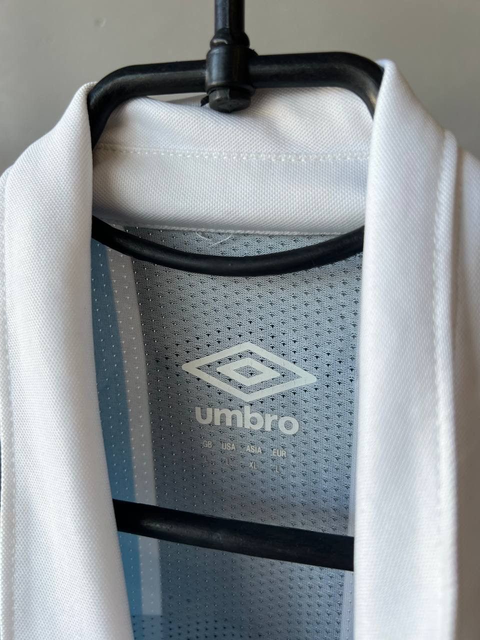 Umbro 2019 GREMIO #11 EVERTON HOME SOCCER FOOTBALL JERSEY SHIRT L Size US L / EU 52-54 / 3 - 6 Thumbnail