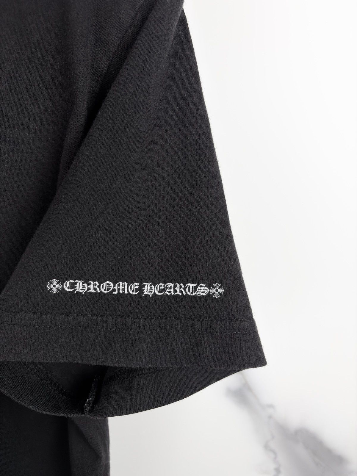 Chrome Hearts Chrome Hearts Vine Dagger Scroll Logo Pocket Tshirt Black Size US M / EU 48-50 / 2 - 4 Thumbnail