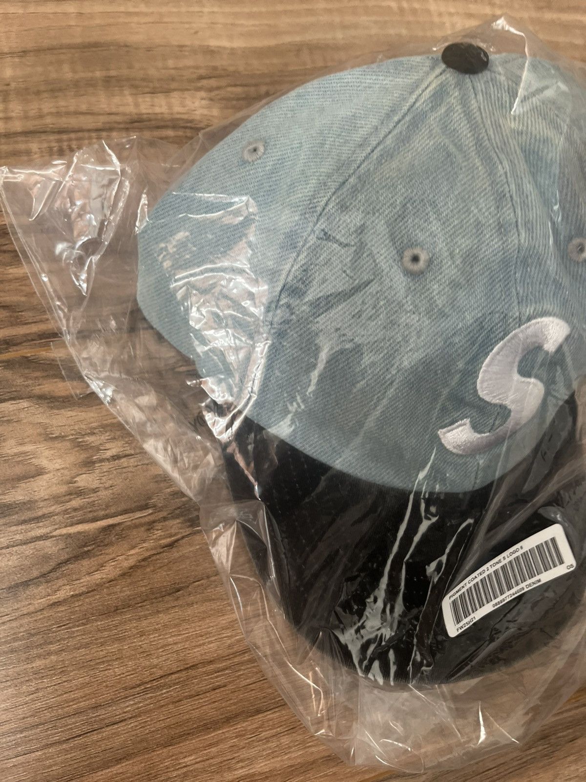 Supreme Supreme Pigment Coated 2-Tone S Logo 6-Panel Size ONE SIZE - 3 Thumbnail