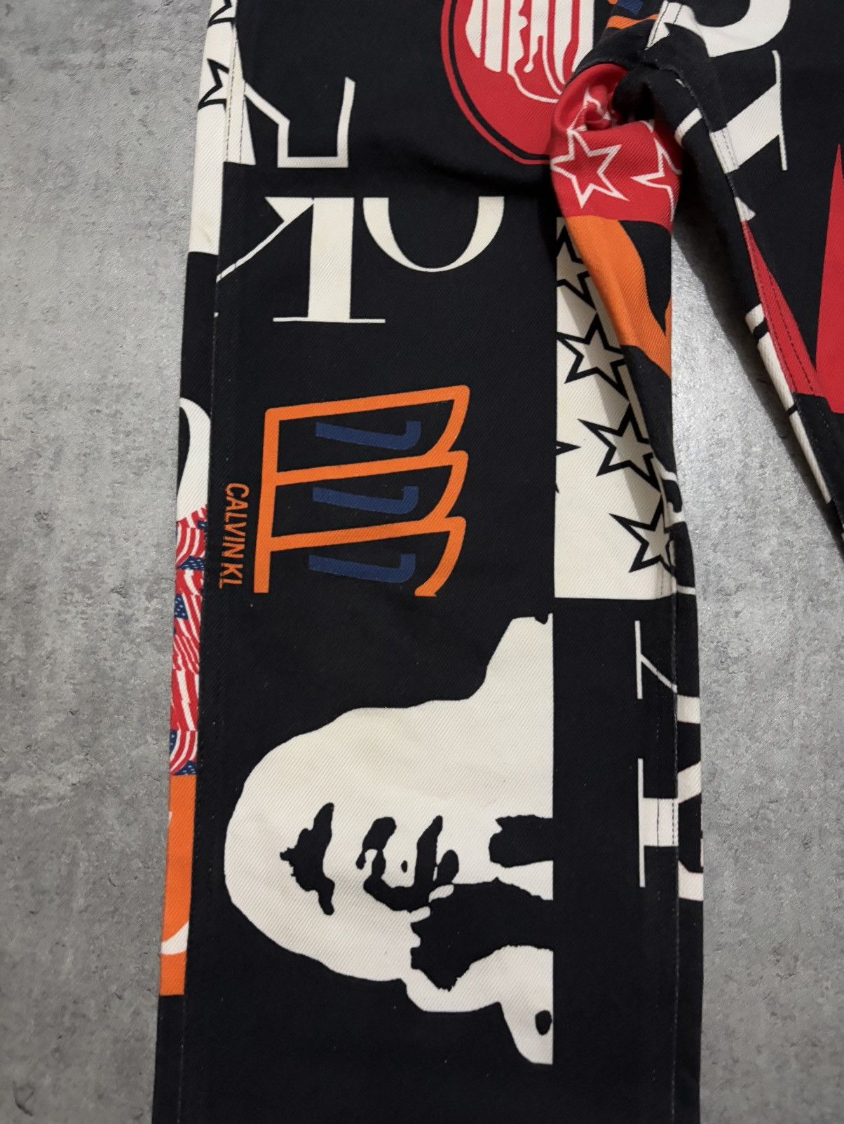 Calvin Klein 205W39NYC Calvin Klein 205W39NYC ALLOVER PRINTED STRAIGHT JEANS BLACK Size US 32 / EU 48 - 16 Thumbnail