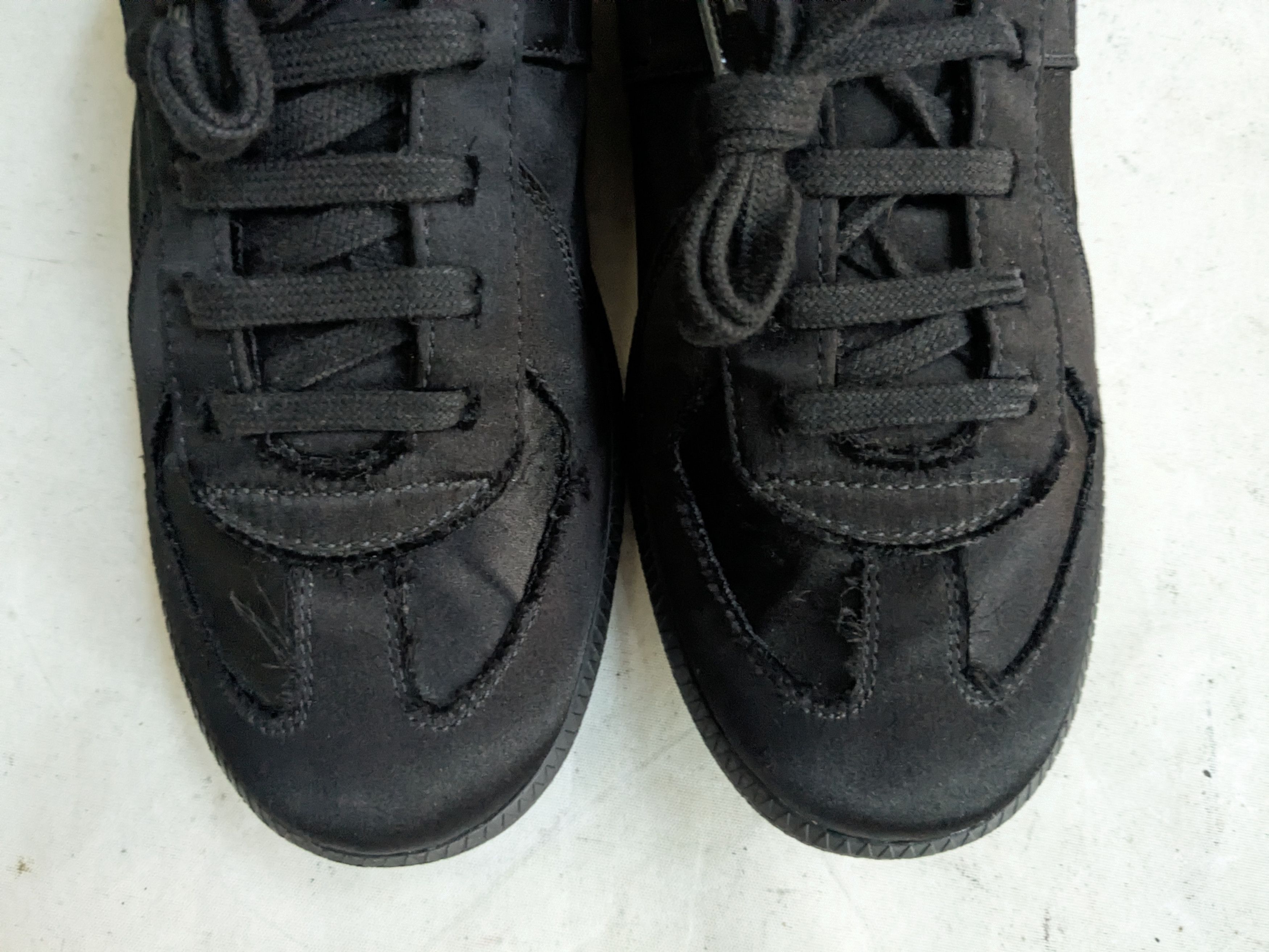Maison Margiela Maison Margiela GAT Replica Black Satin 9 42 Low Tops Size US 9 / EU 42 - 5 Thumbnail