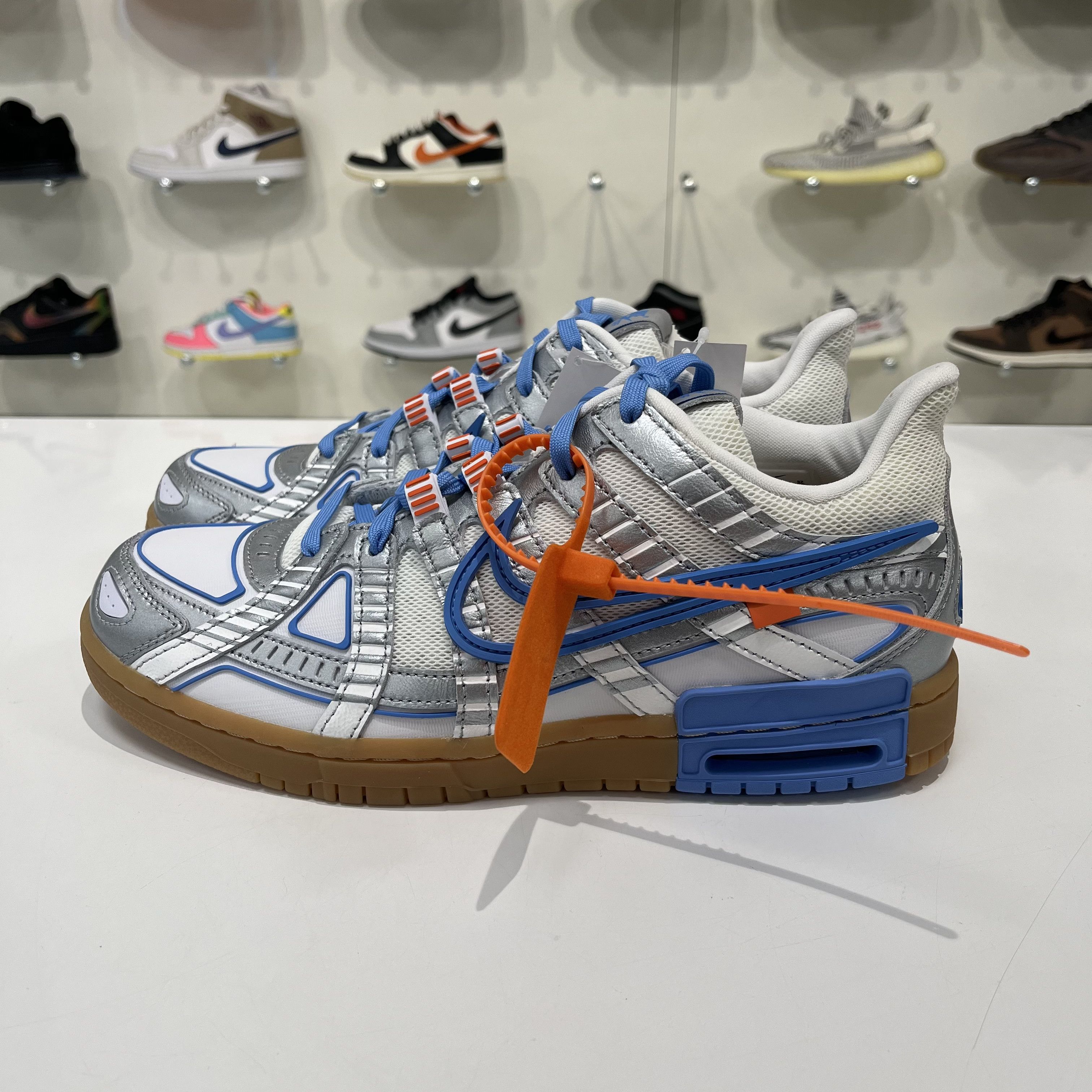 Nike × Off-White Nike Air Rubber Dunk Off-White UNC Size US 10 / EU 43 - 2 Thumbnail