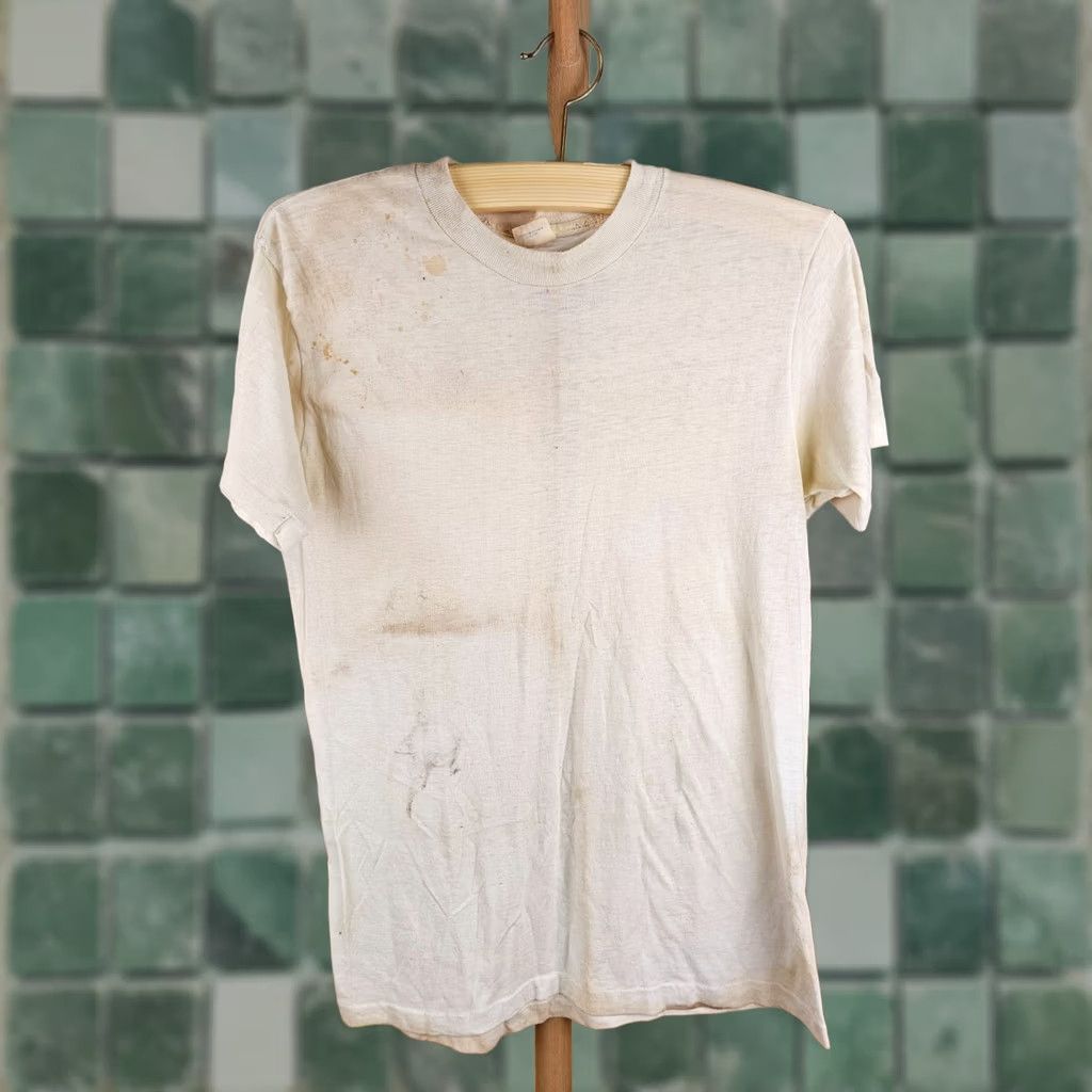 Vintage VINTAGE GRANTS WHITE T-SHIRT L Mens Short Sleeve Round Neck Cotton Logo Trashed Distressed 70's 70s LP Size US L / EU 52-54 / 3 - 1 Thumbnail
