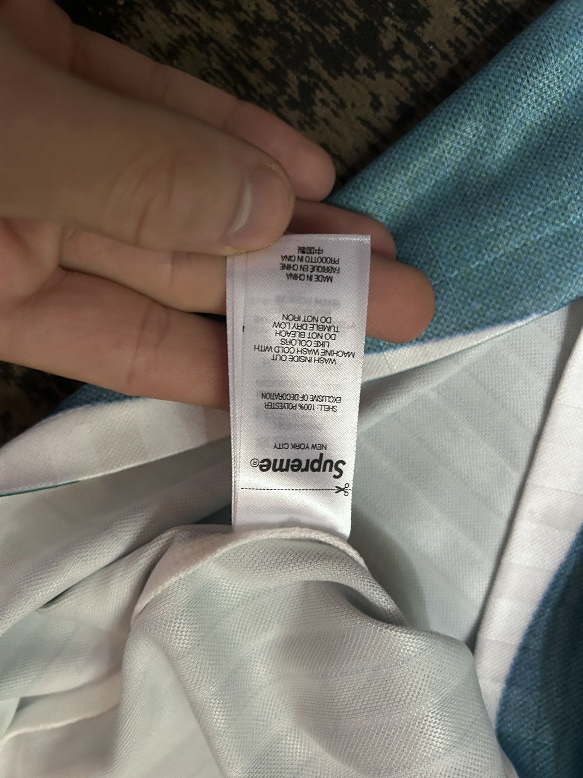 Damien Hirst × Supreme Supreme Damien Hirst Shark Basketball Shorts SS25 Size US 28 / EU 44 - 4 Thumbnail