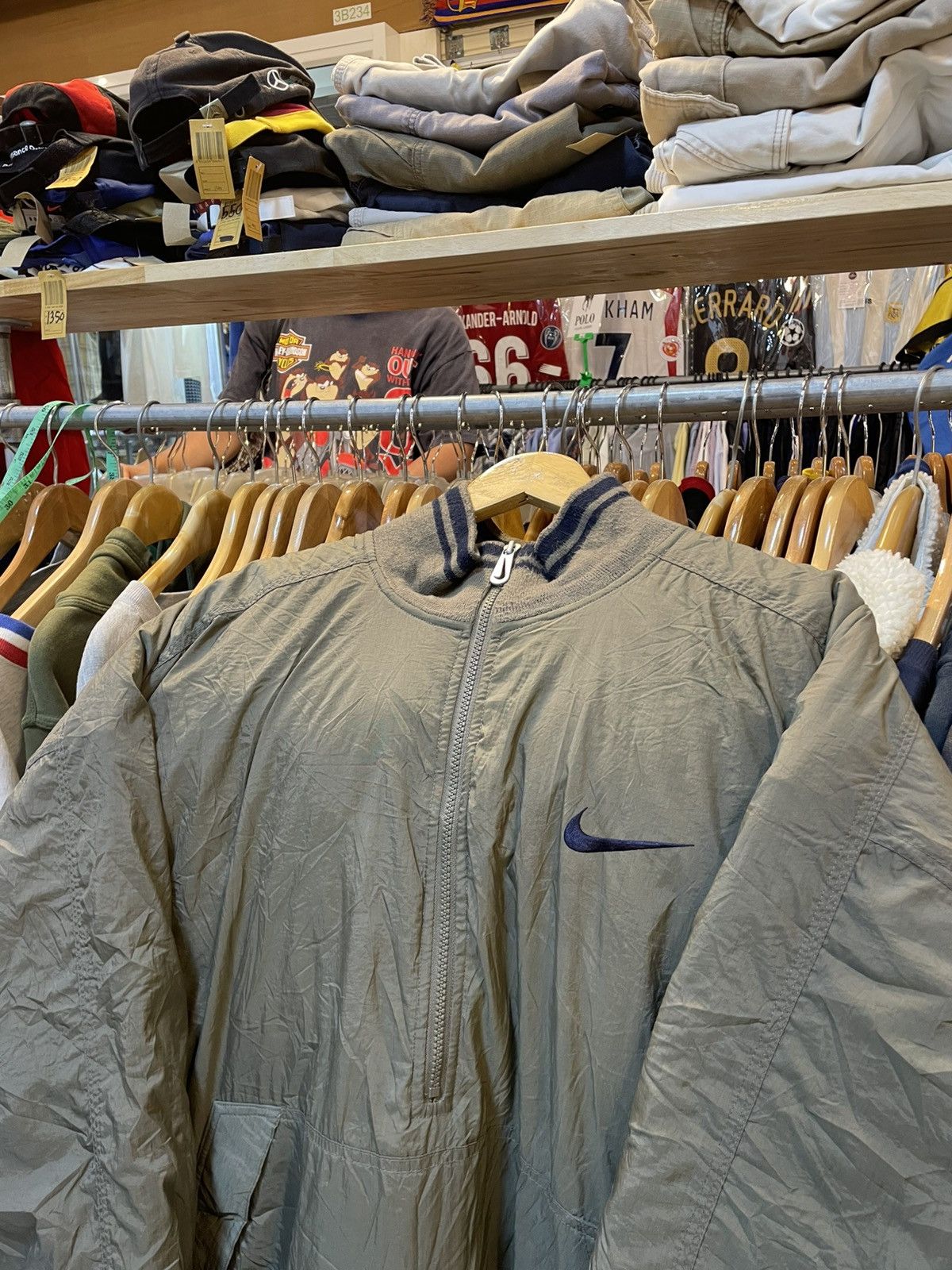 Nike Vintage Nike Big Logo Jacket Size US XL / EU 56 / 4 - 3 Thumbnail
