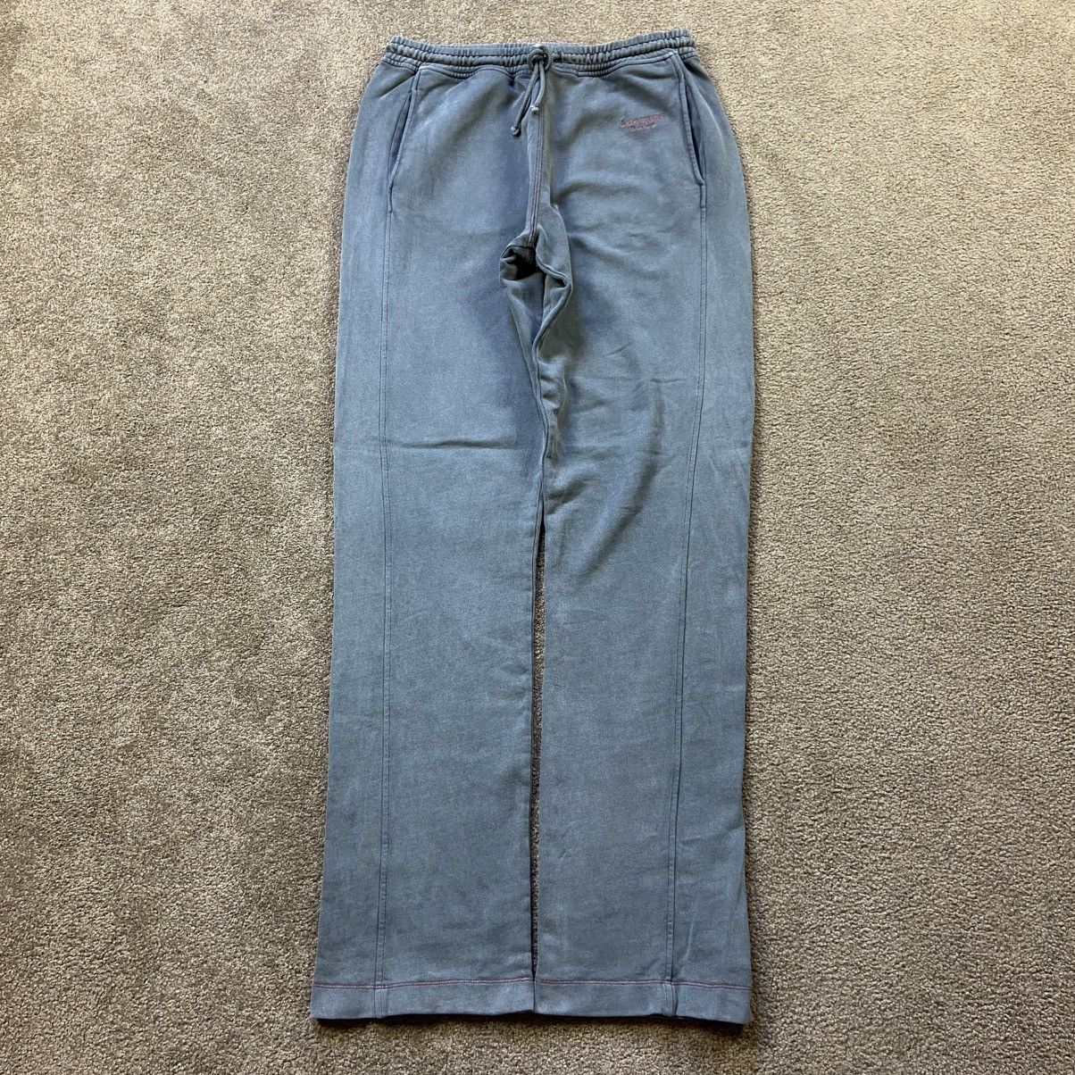 Acne Studios Acne Studios Faded Logo Sweatpants Size US 32 / EU 48 - 1 Thumbnail