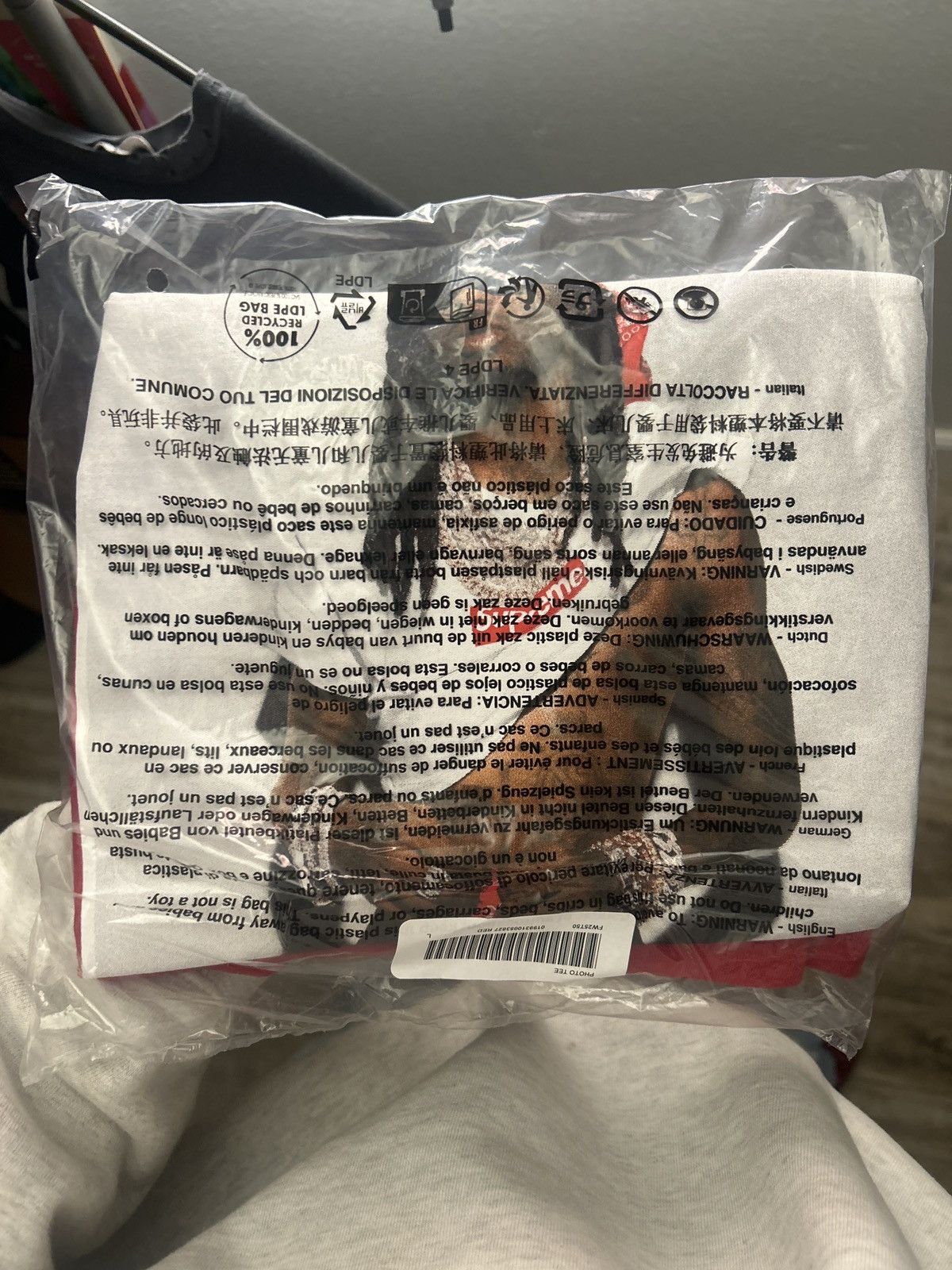 Supreme Supreme x Playboi Carti photo tee NEW IN PACKAGE Size US L / EU 52-54 / 3 - 1 Thumbnail