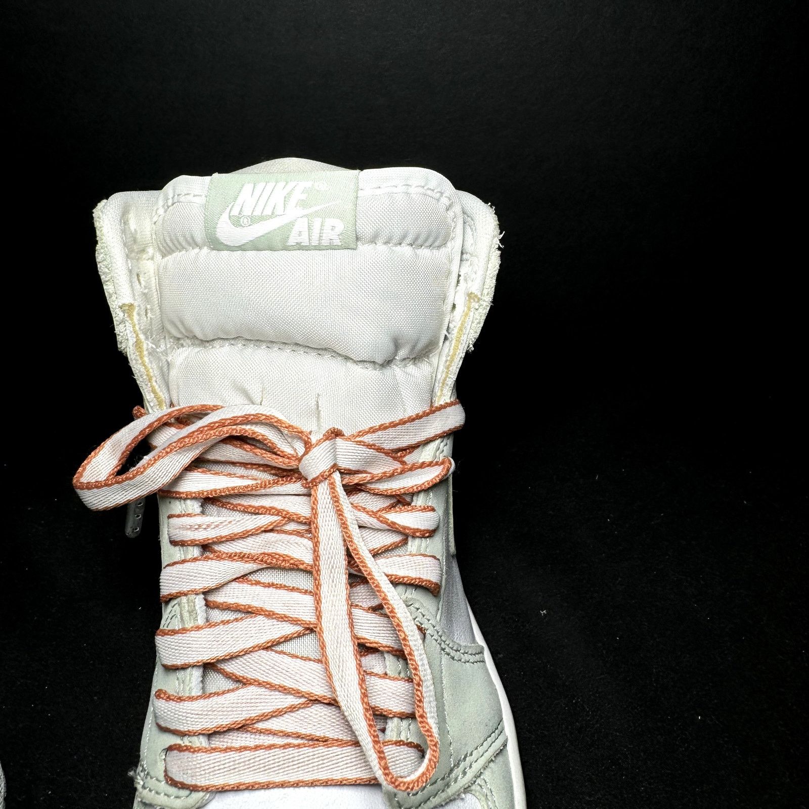 Jordan Brand × Nike Air Jordan 1 Retro High OG Seafoam Women's Shoes - Size 7 Size US 7 / IT 37 - 5 Thumbnail